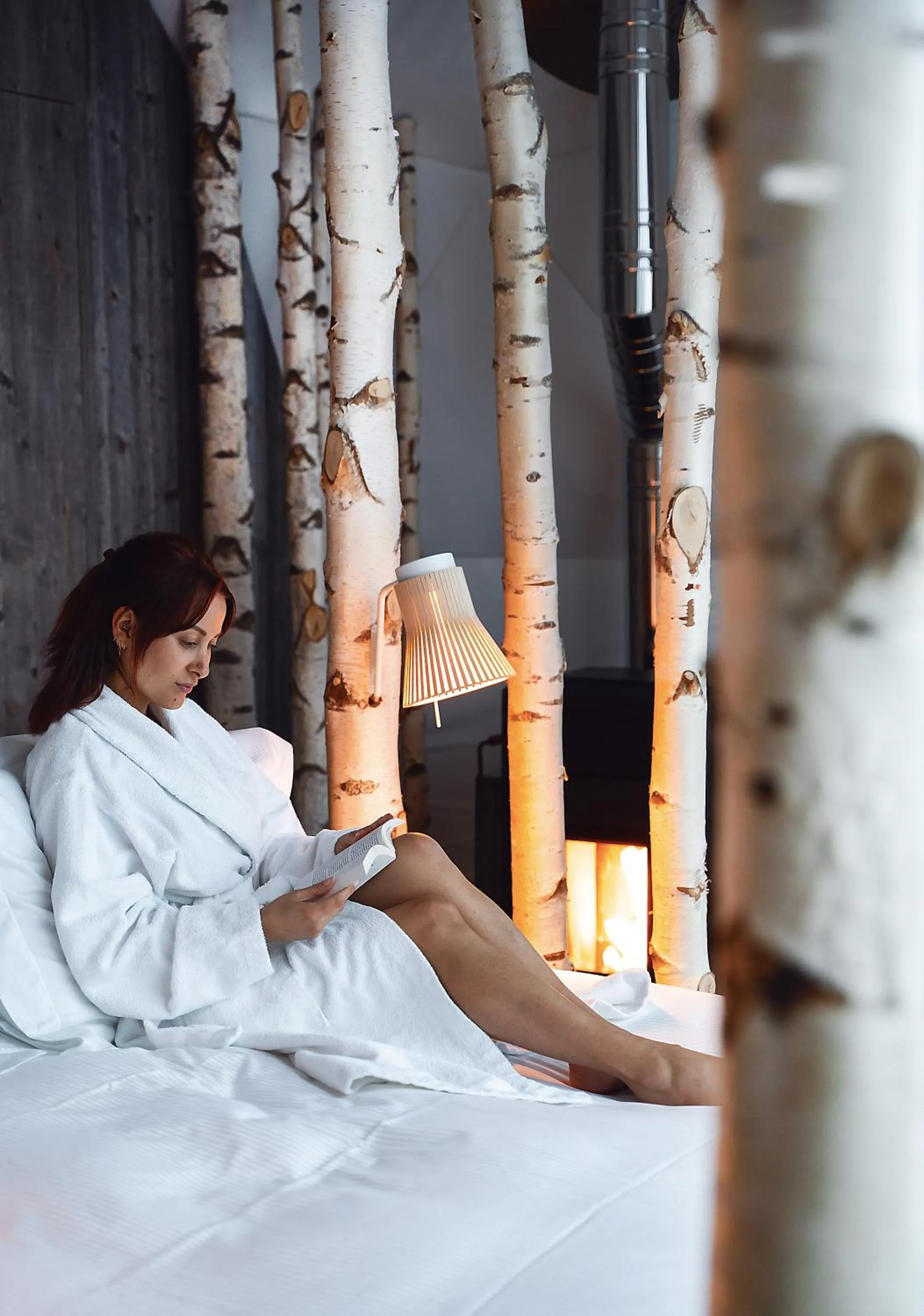 Property building, Bed in Whitepod Original