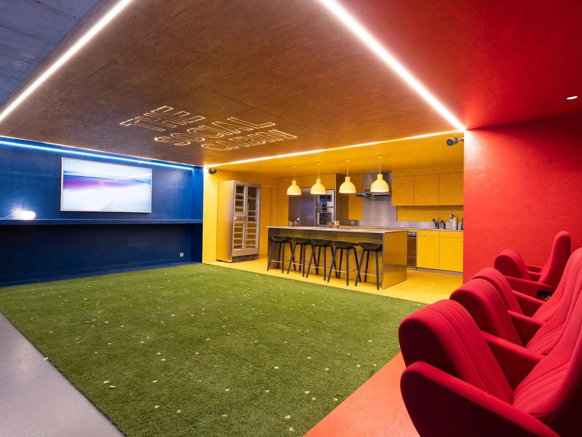 Activities in Whitepod Original