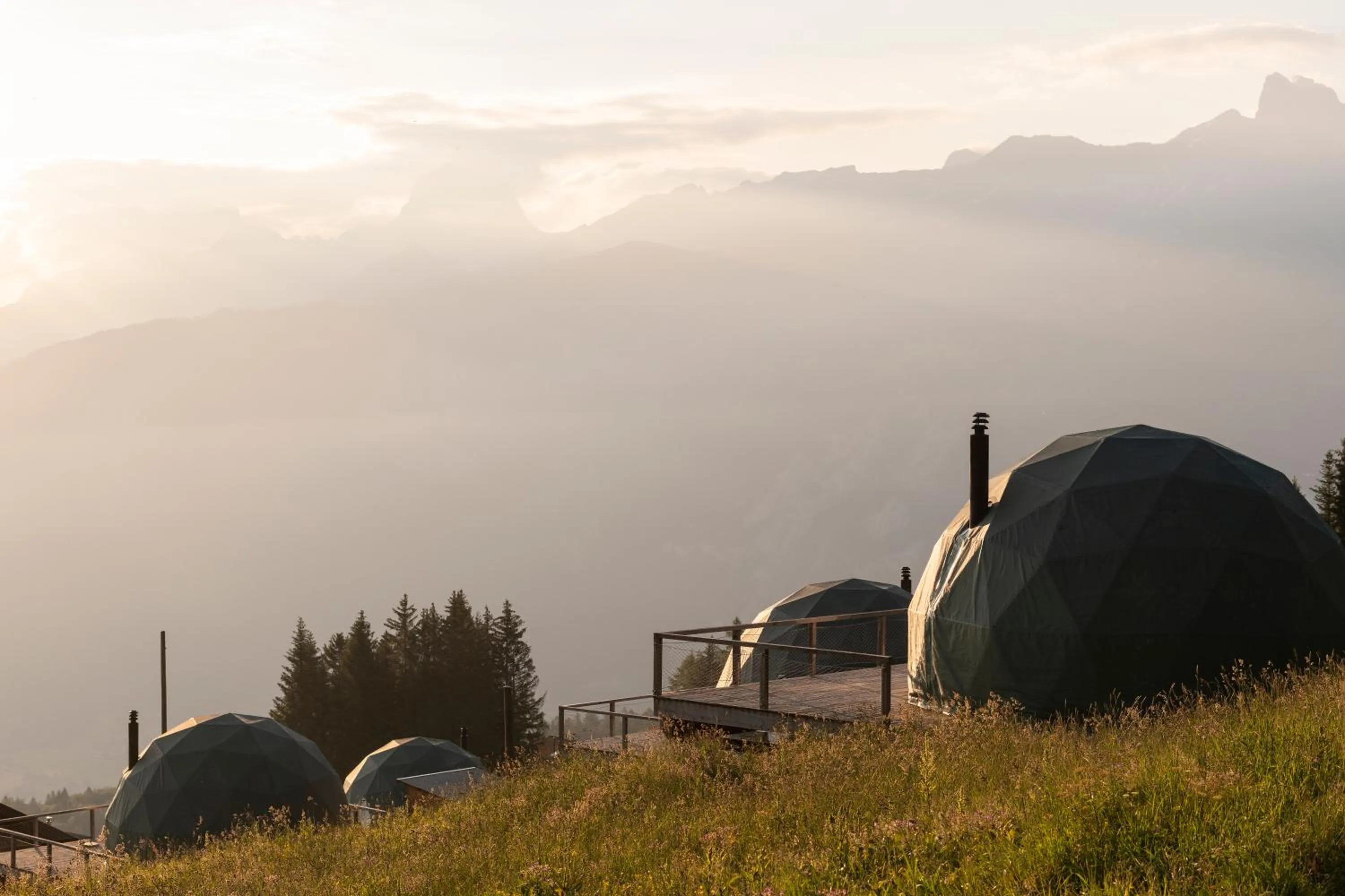 Property building in Whitepod Original