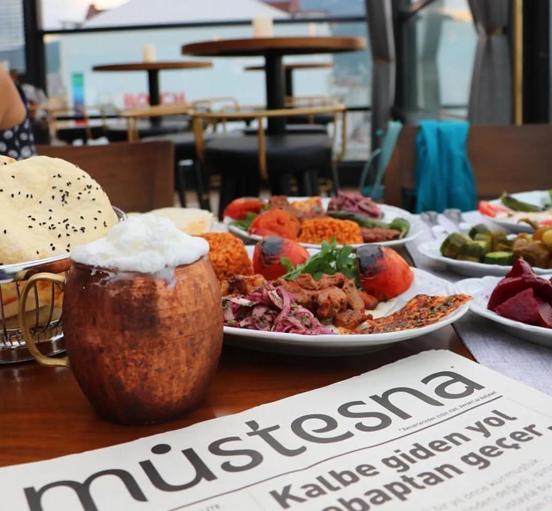 Restaurant/places to eat in Baliktasi City Hotel & Spa