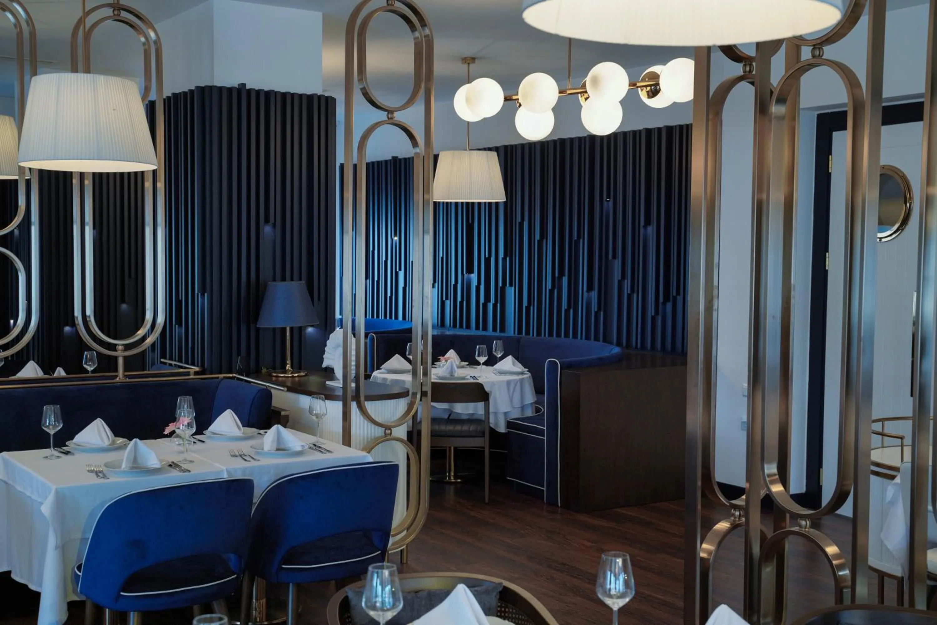 Restaurant/Places to Eat in Baliktasi City Hotel & Spa