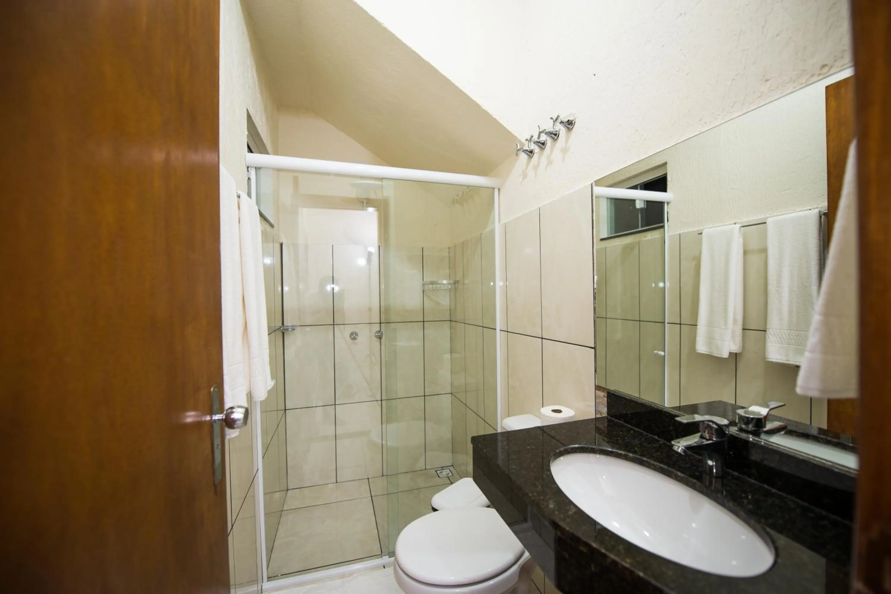 Shower in Vila Dumont no Centro de Foz