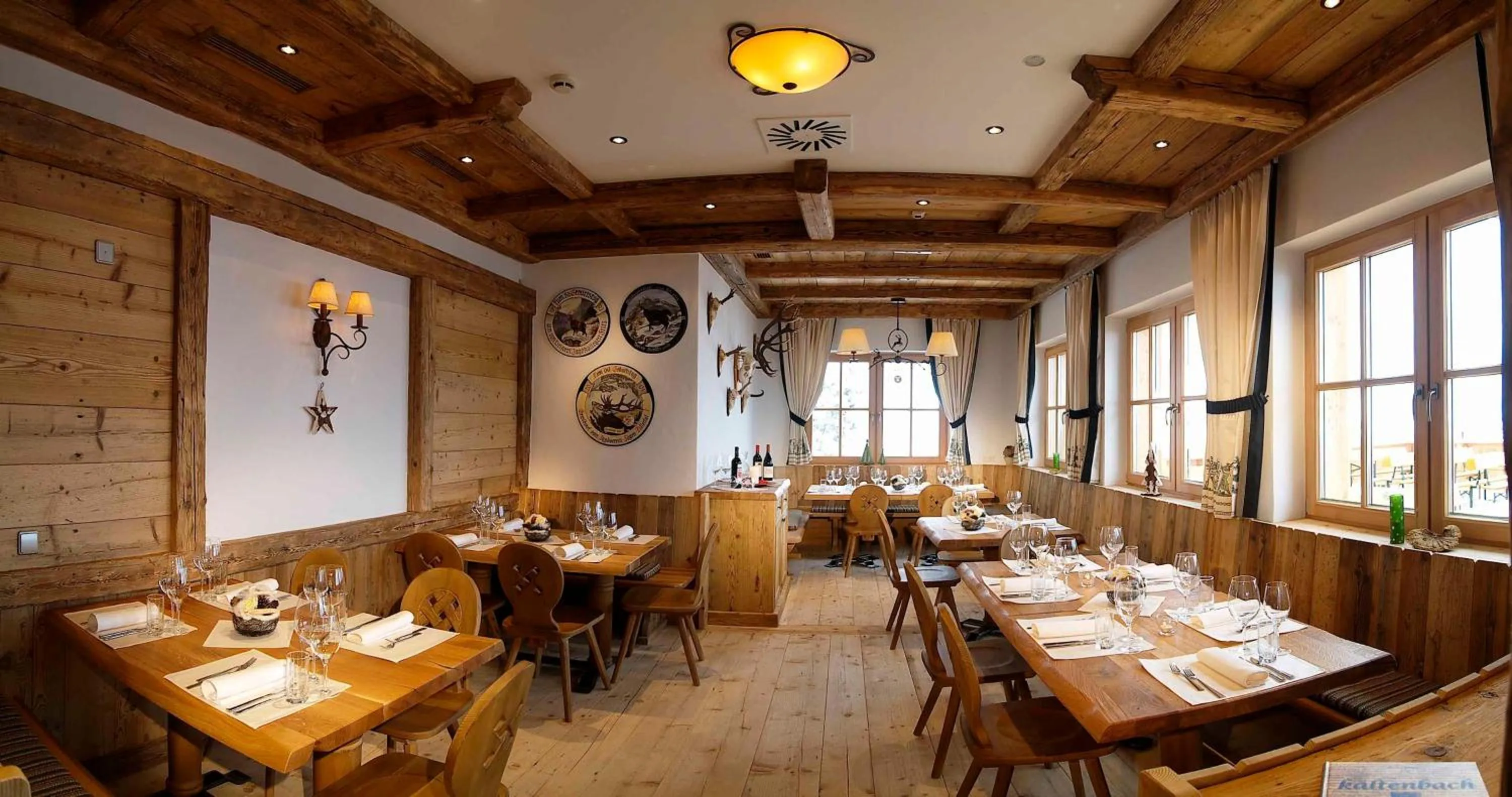 Restaurant/places to eat in Berggasthof Platzlalm