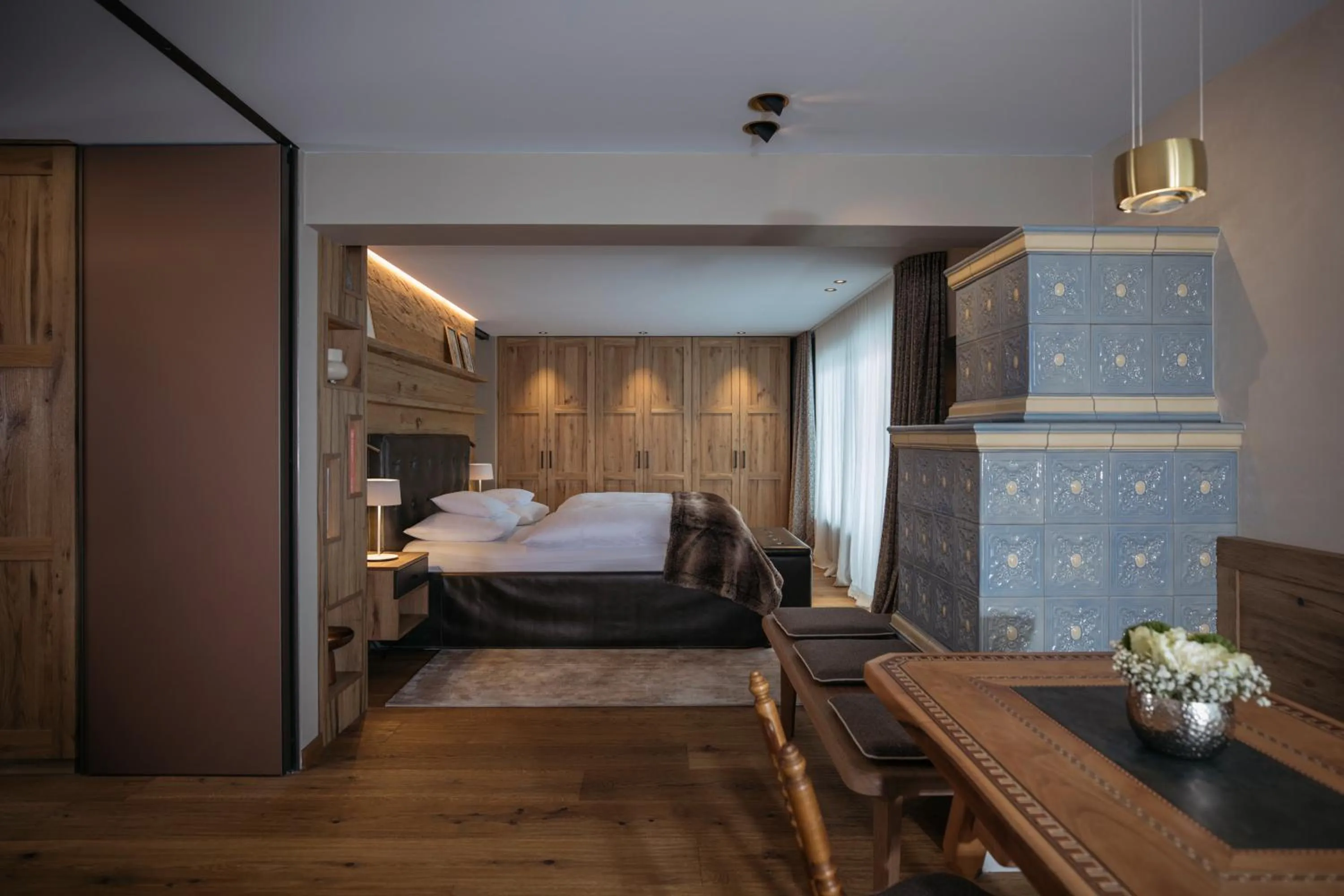 Bedroom, Bed in Hotel Arlberg Lech
