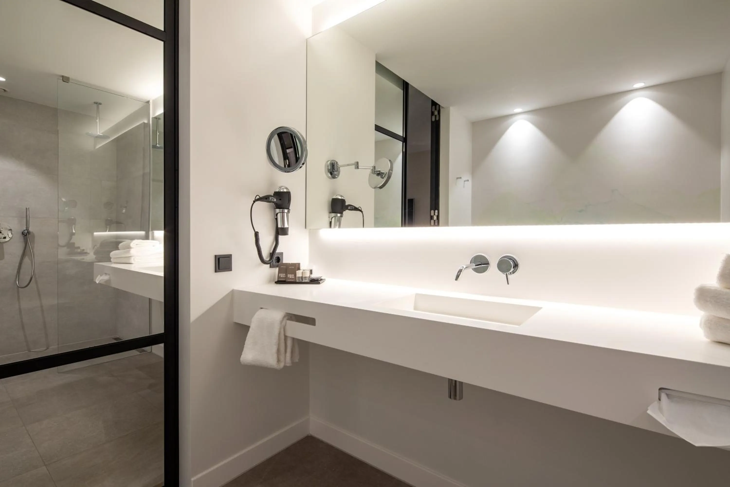 Bathroom in Van der Valk Hotel Tilburg