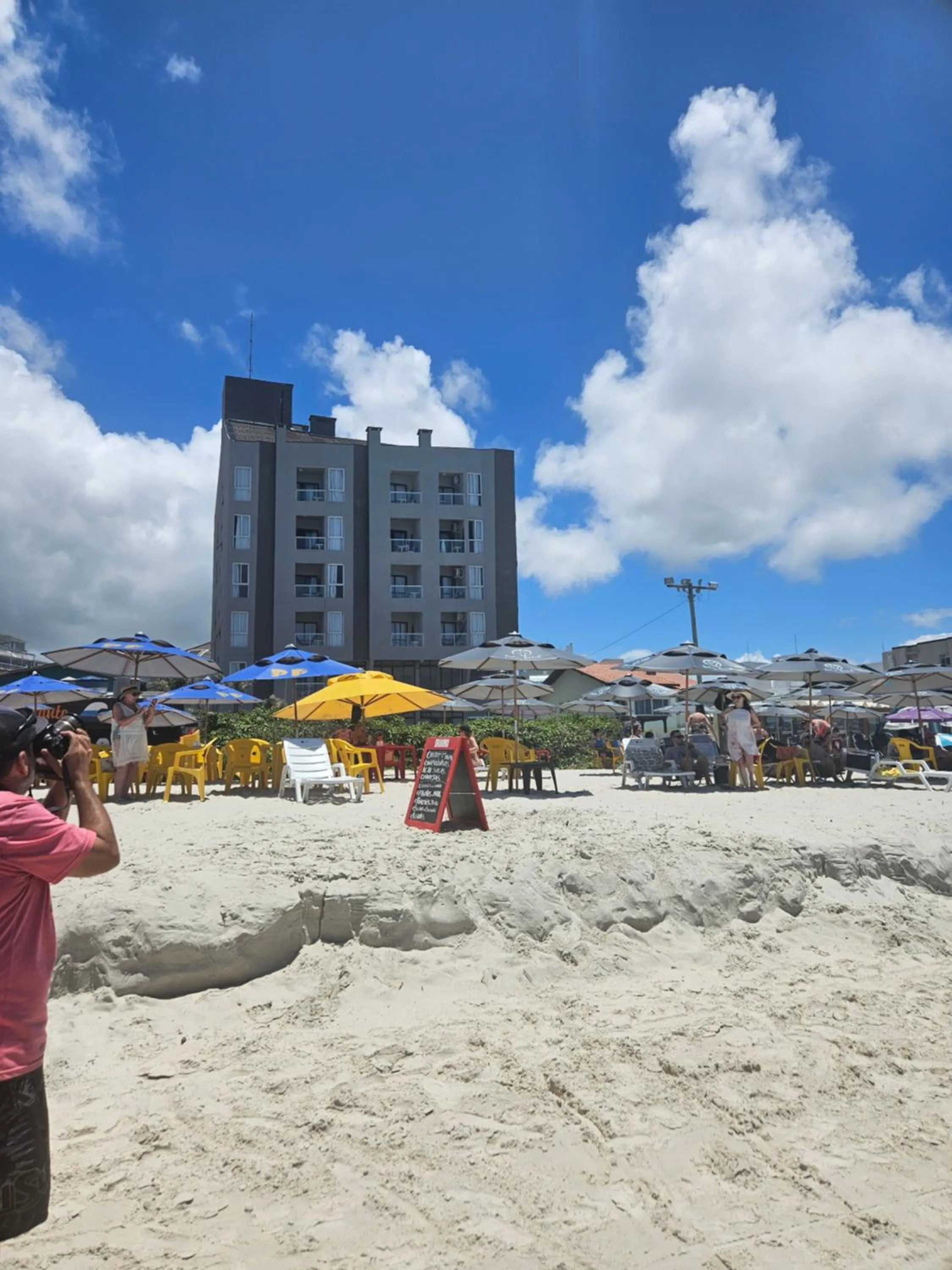 Property building in Palm Beach Apart Hotel