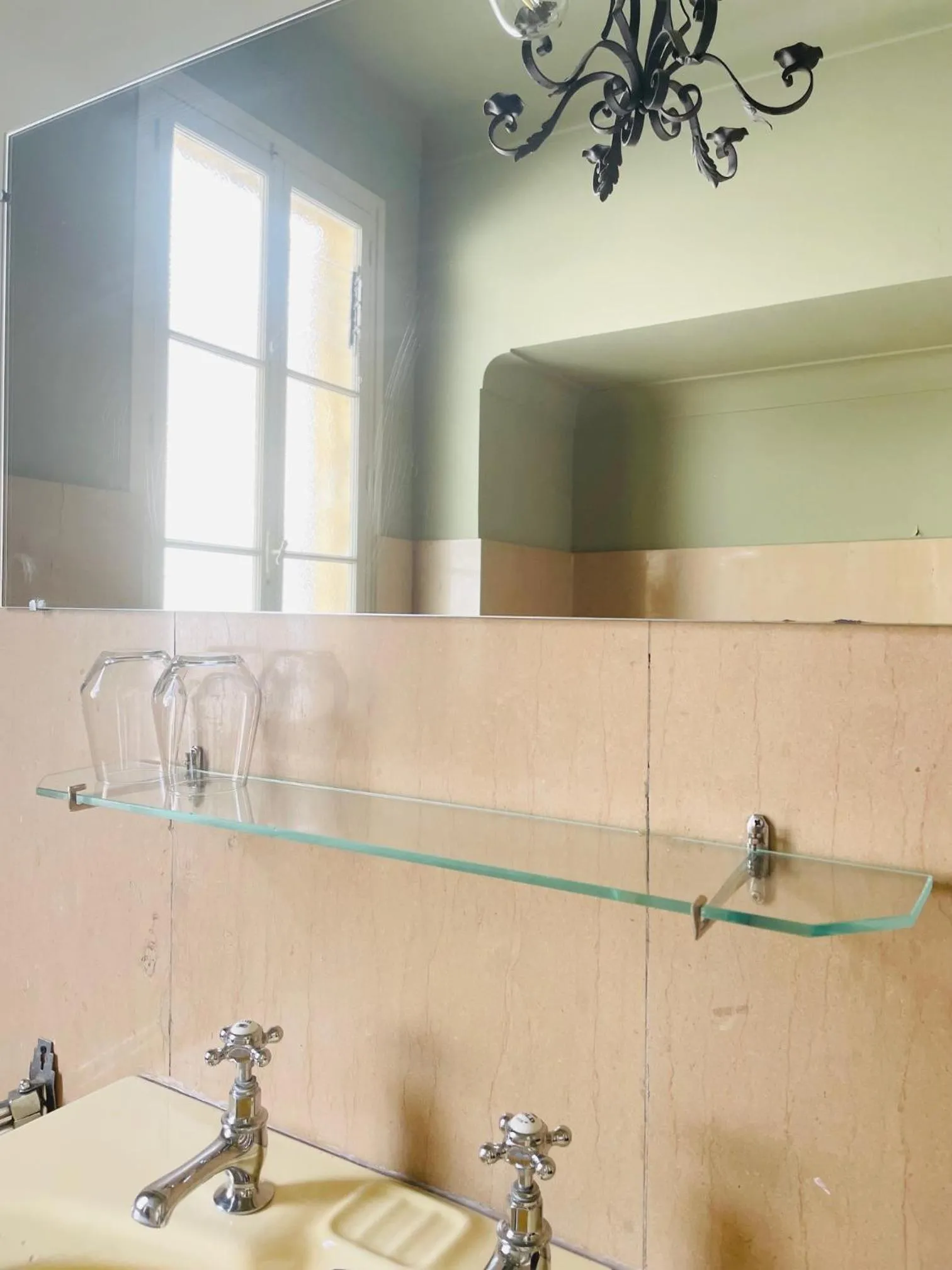 Bathroom in Hôtel particulier des Jasmins