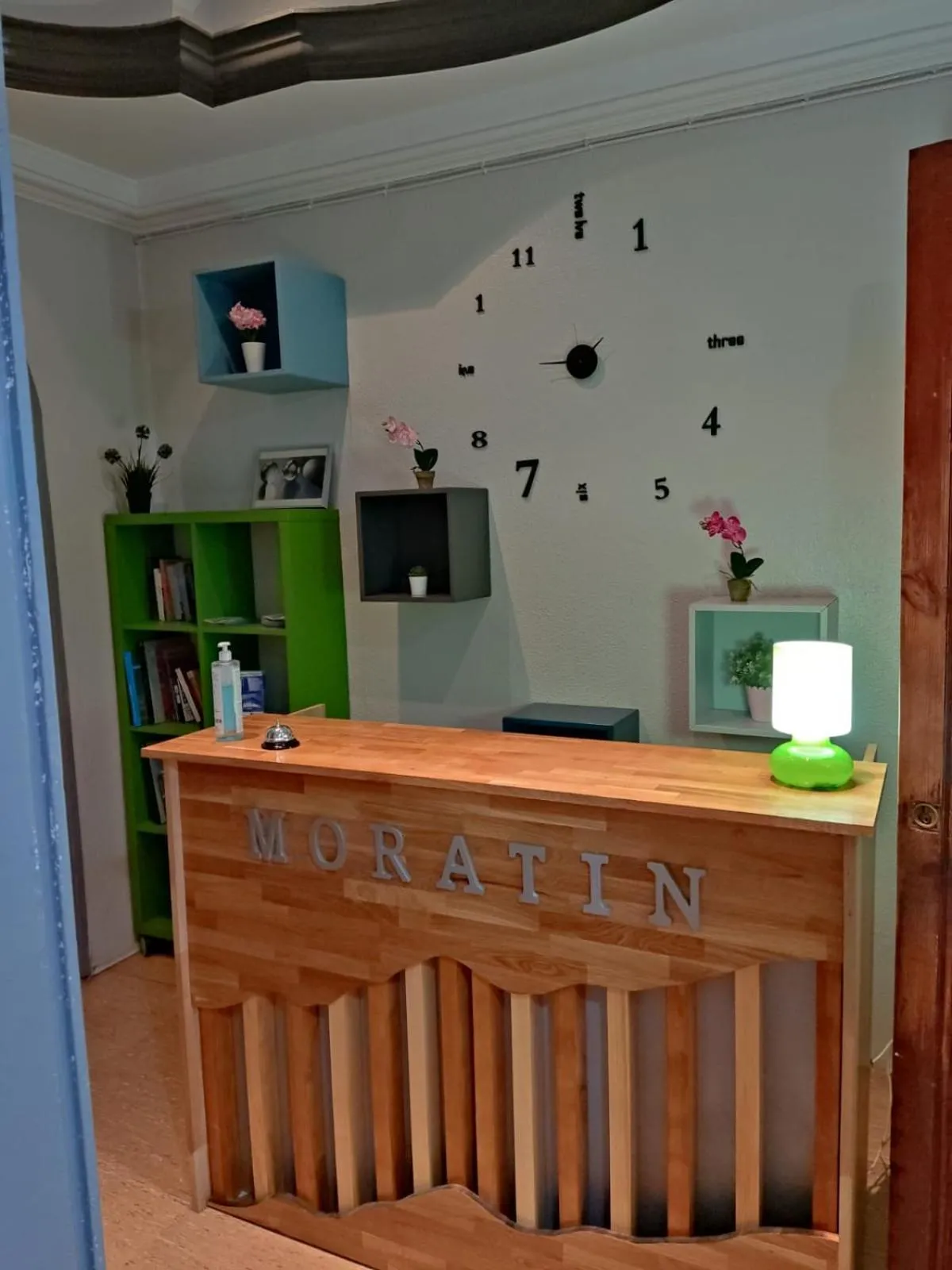 Lobby or reception in Pensión Moratin