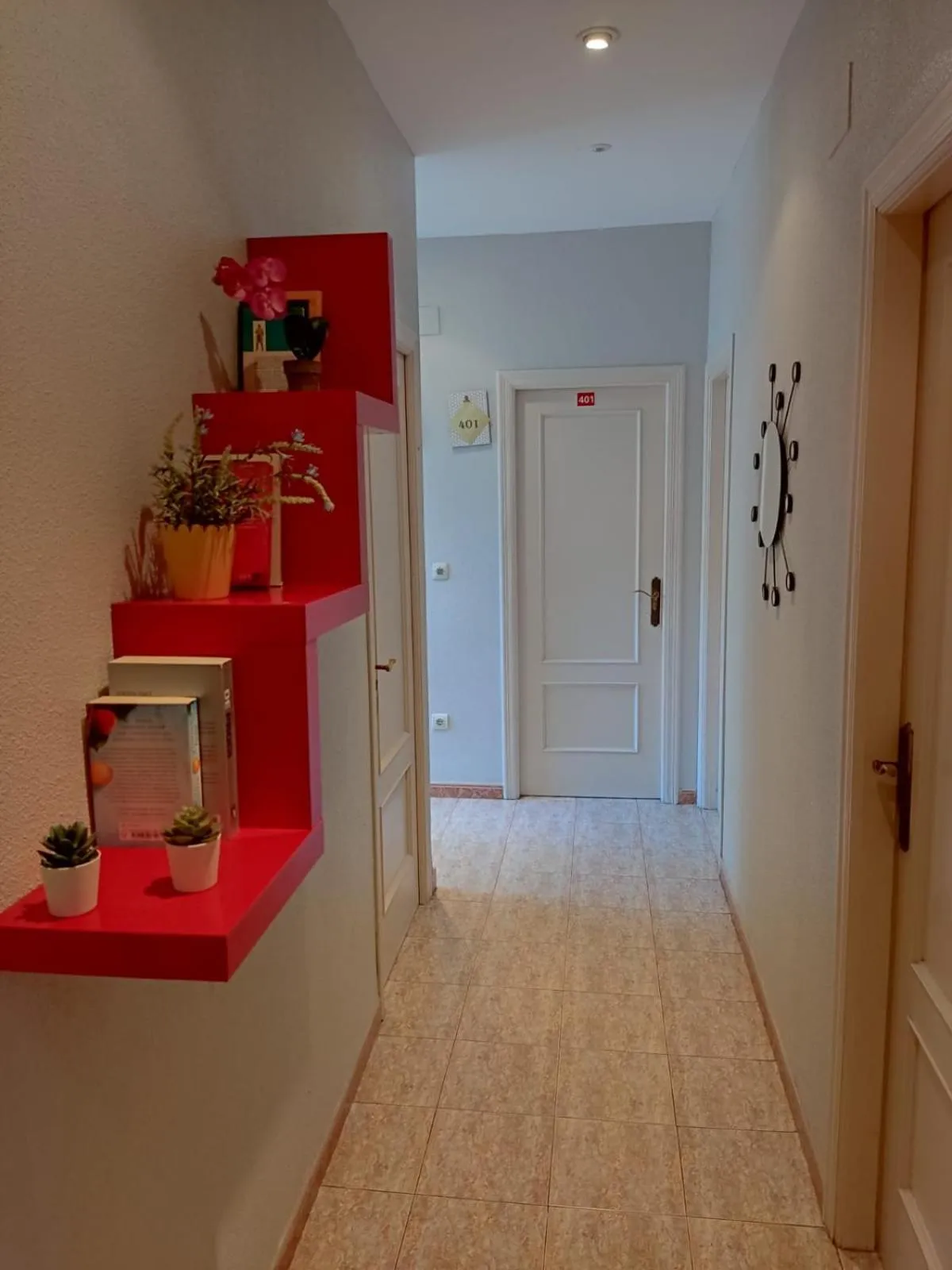 Area and facilities in Pensión Moratin