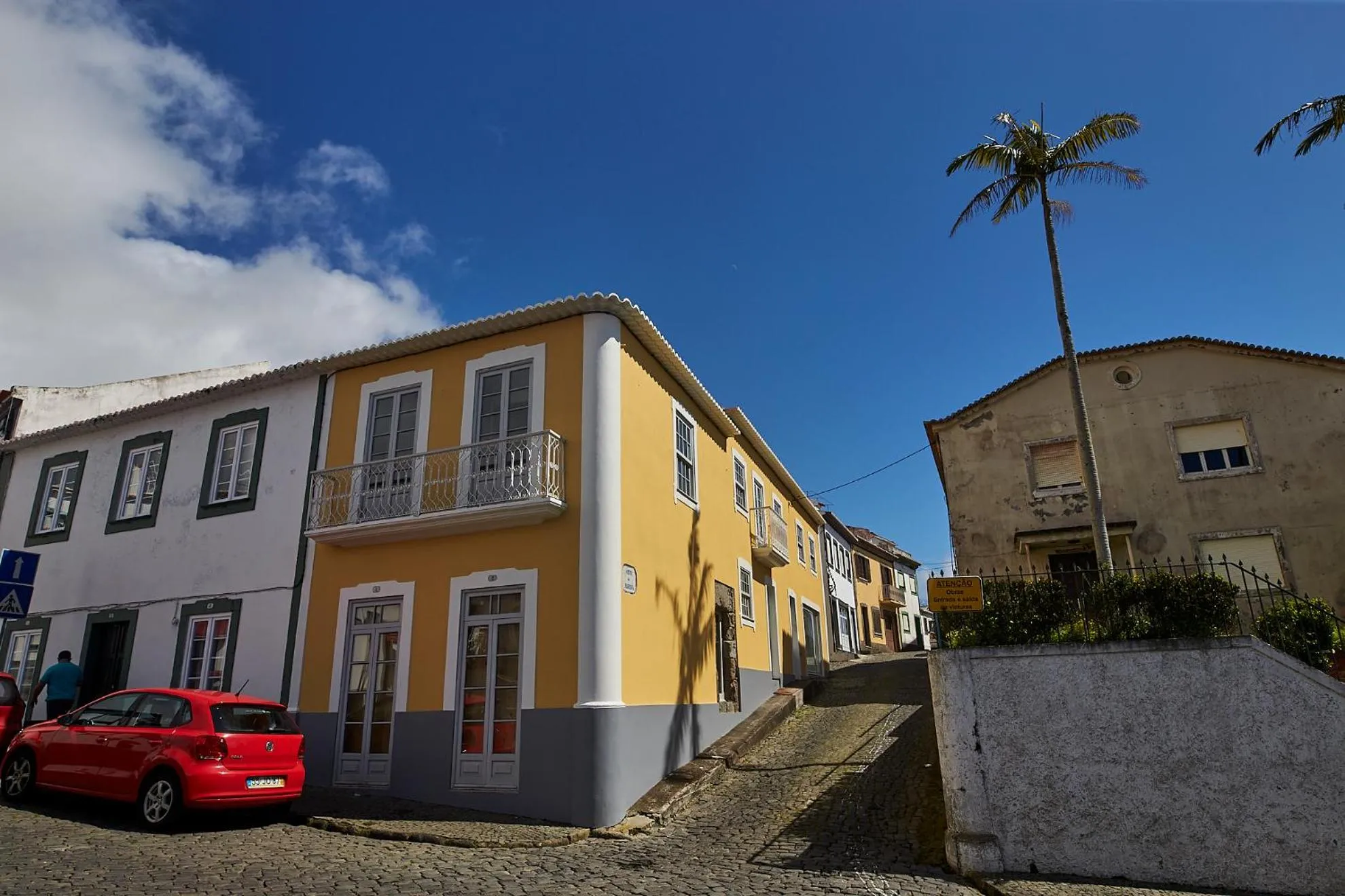 Street view in Casa do Becco