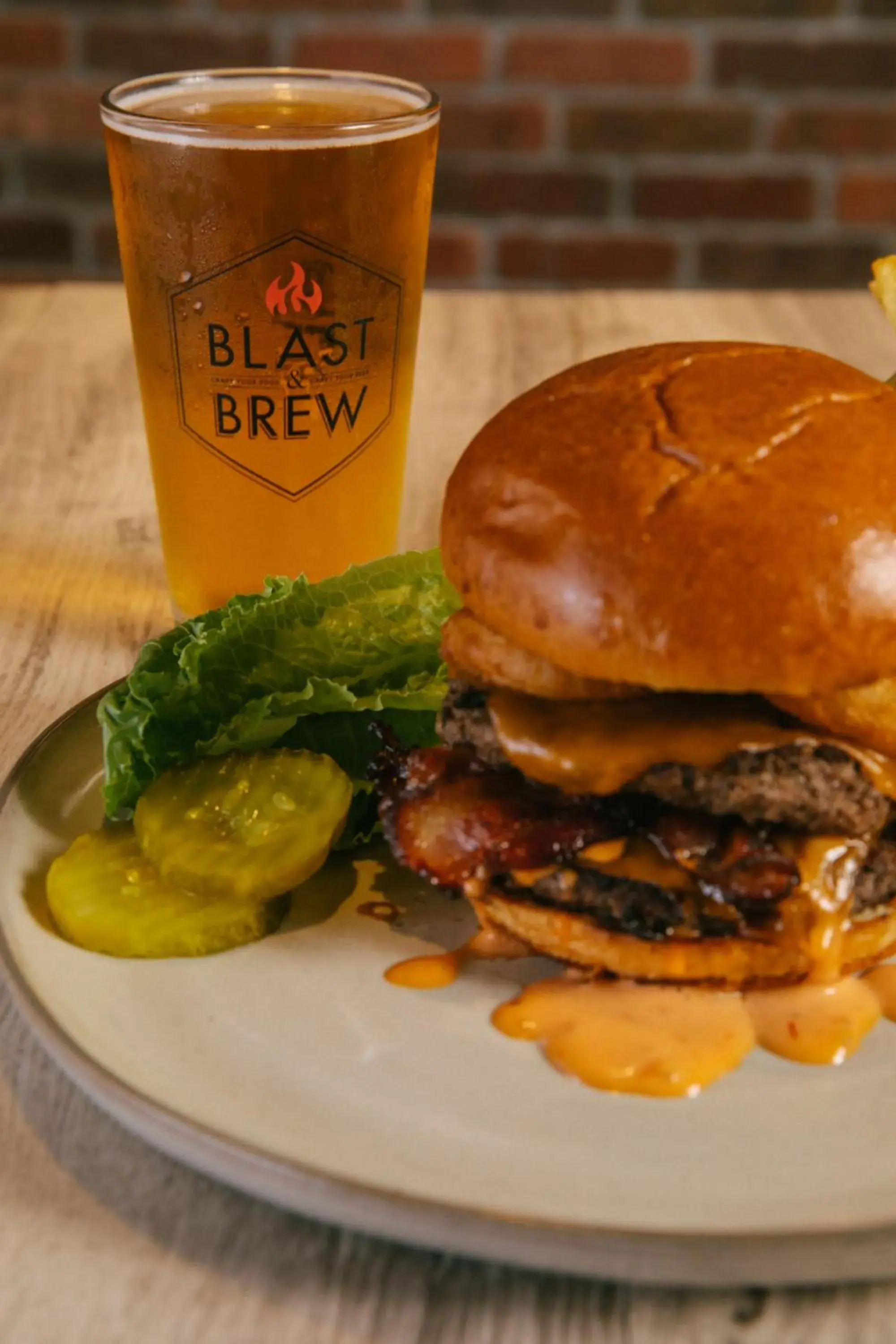 Restaurant/places to eat in SeaCrest Oceanfront Hotel Restaurant/places to eat in SeaCrest Oceanfront Hotel