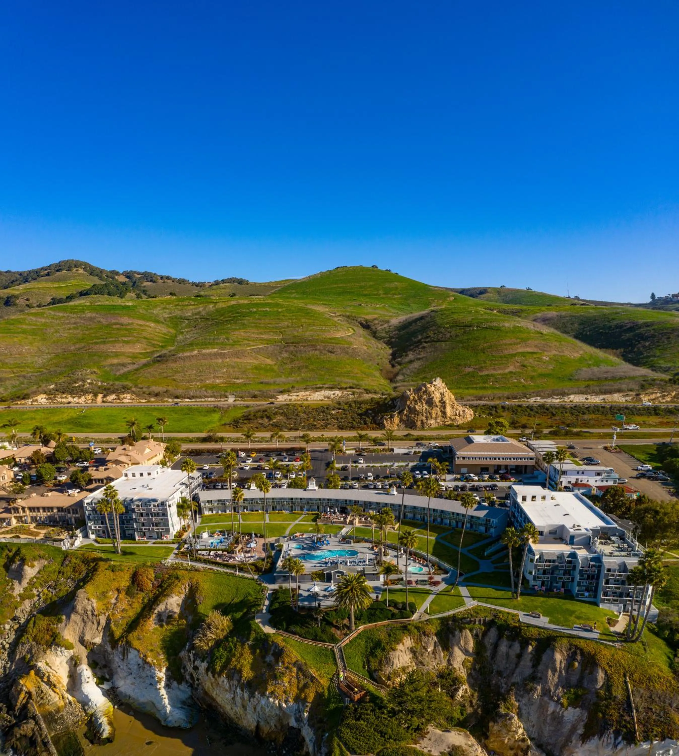 Property building in SeaCrest Oceanfront Hotel