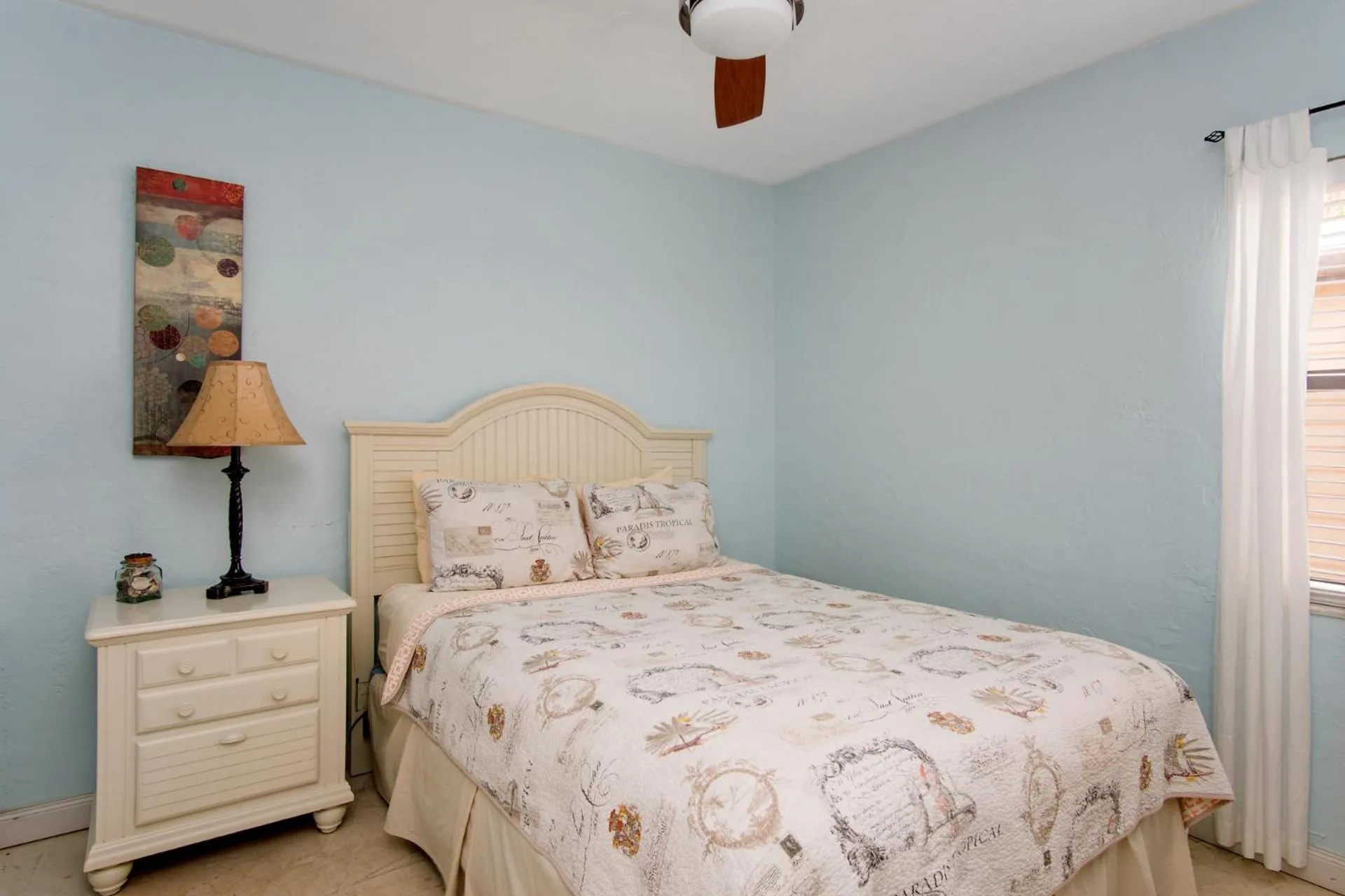 Bedroom, Bed in Beach Place Guesthouses