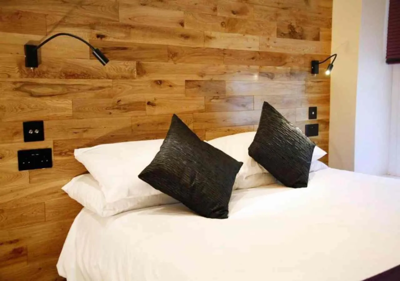 Bed in The Castle Hotel Neath