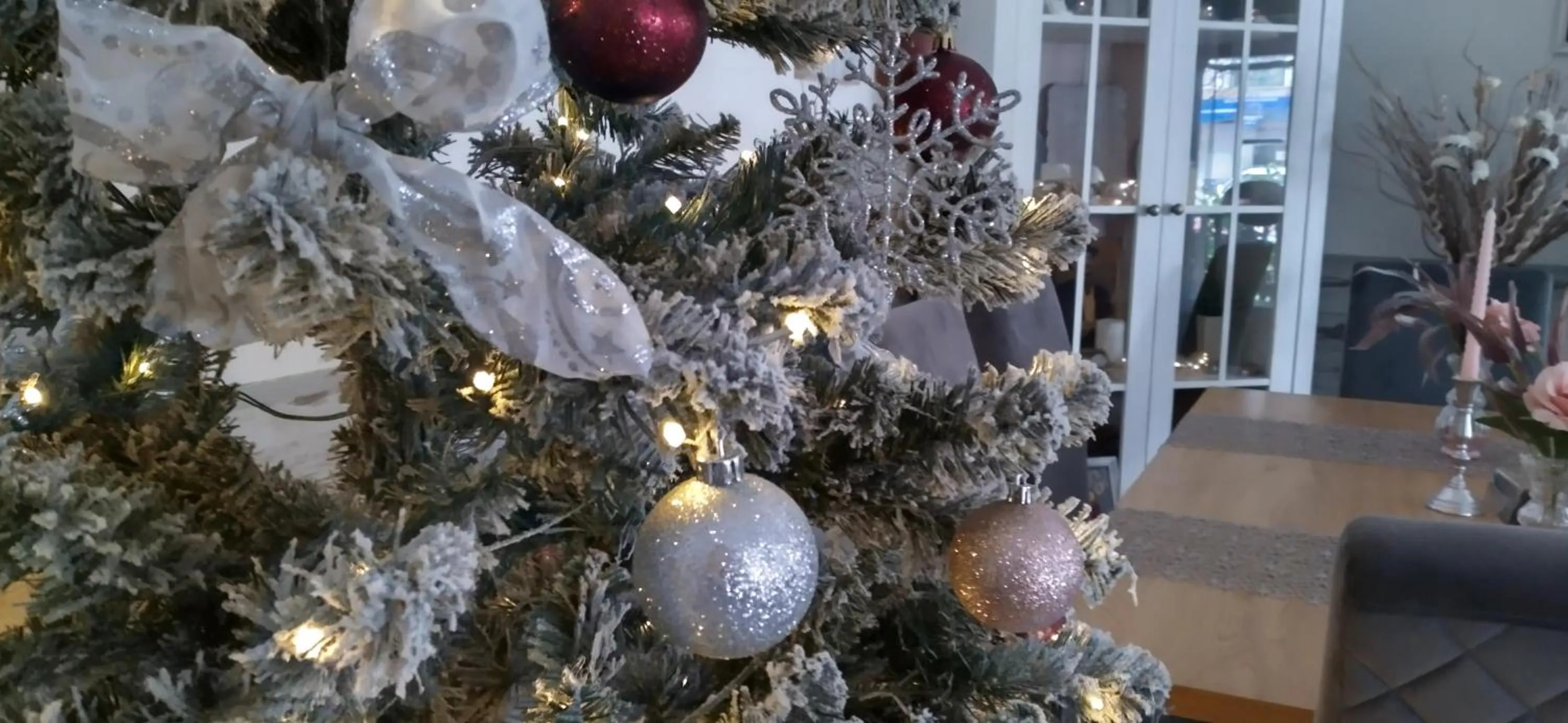 Winter in Victoria Family Hotel