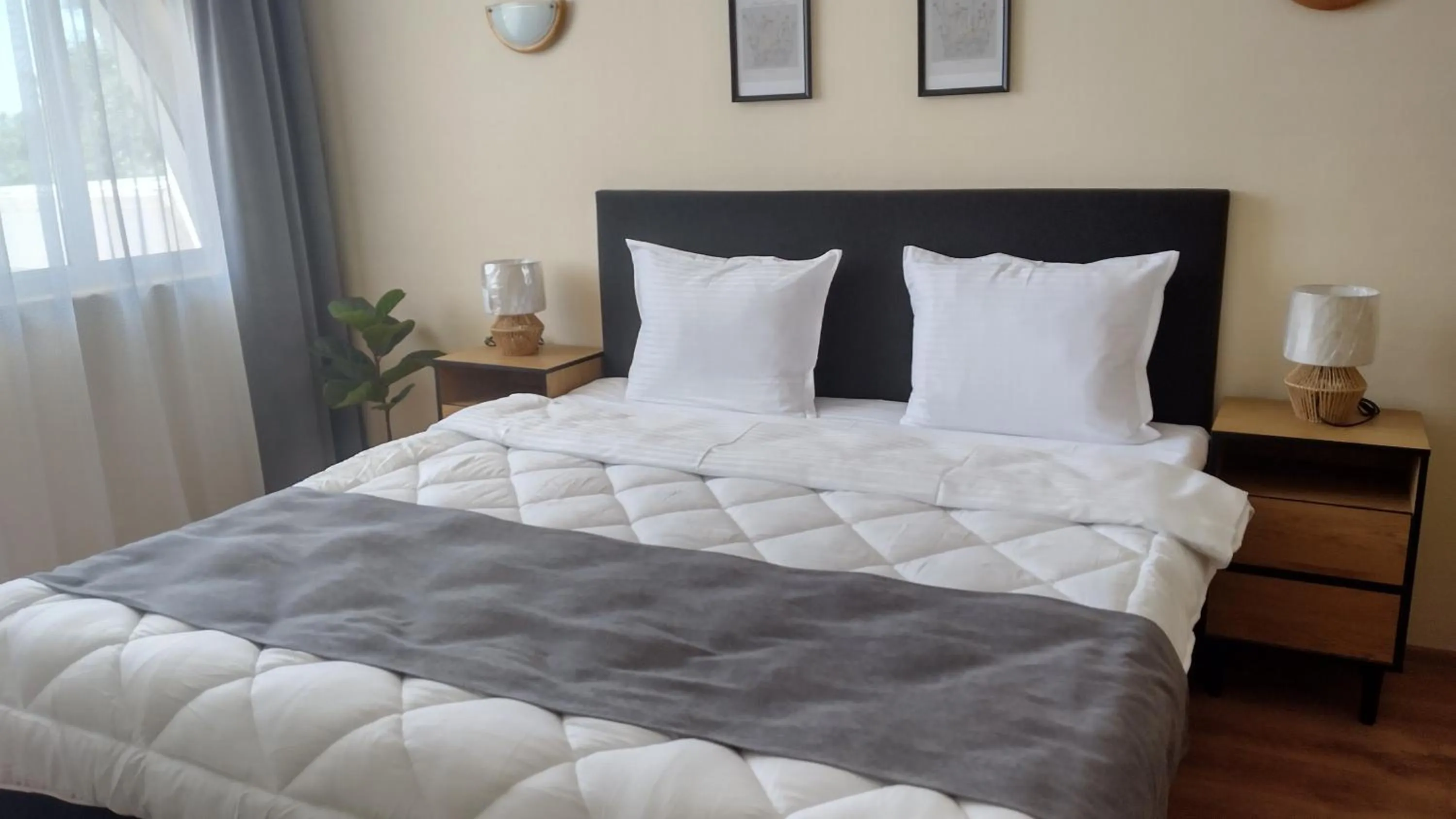 Bed in Victoria Family Hotel