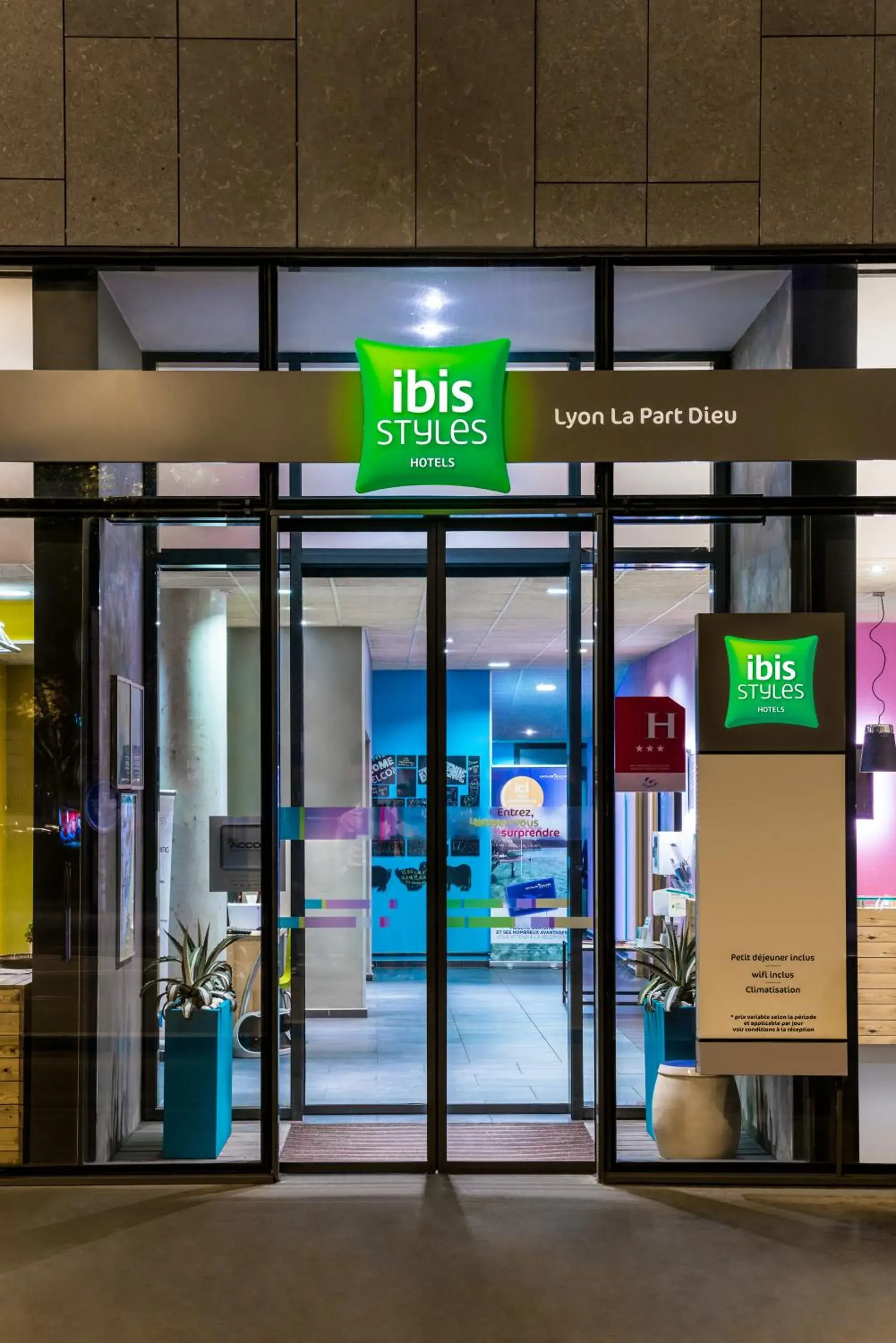 Facade/entrance in Ibis Styles Lyon Centre - Gare Part Dieu Facade/entrance in Ibis Styles Lyon Centre - Gare Part Dieu