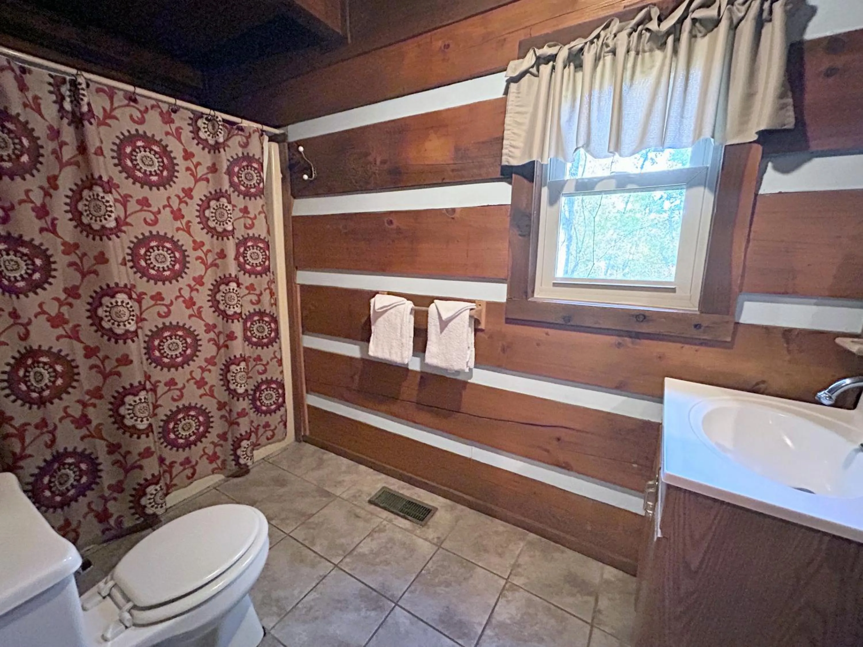 Bathroom in Emerald Woods