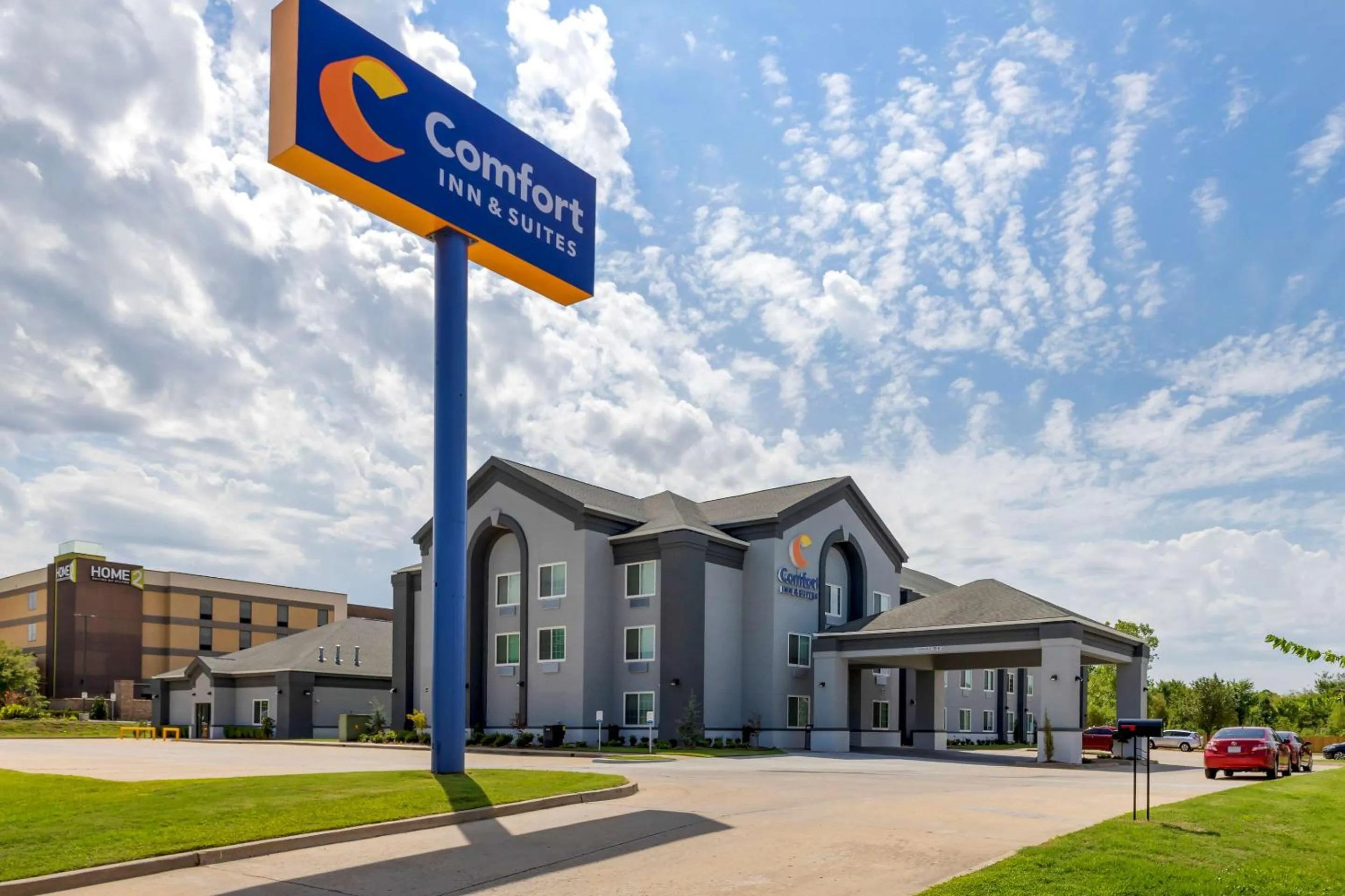 Property building in Comfort Inn & Suites