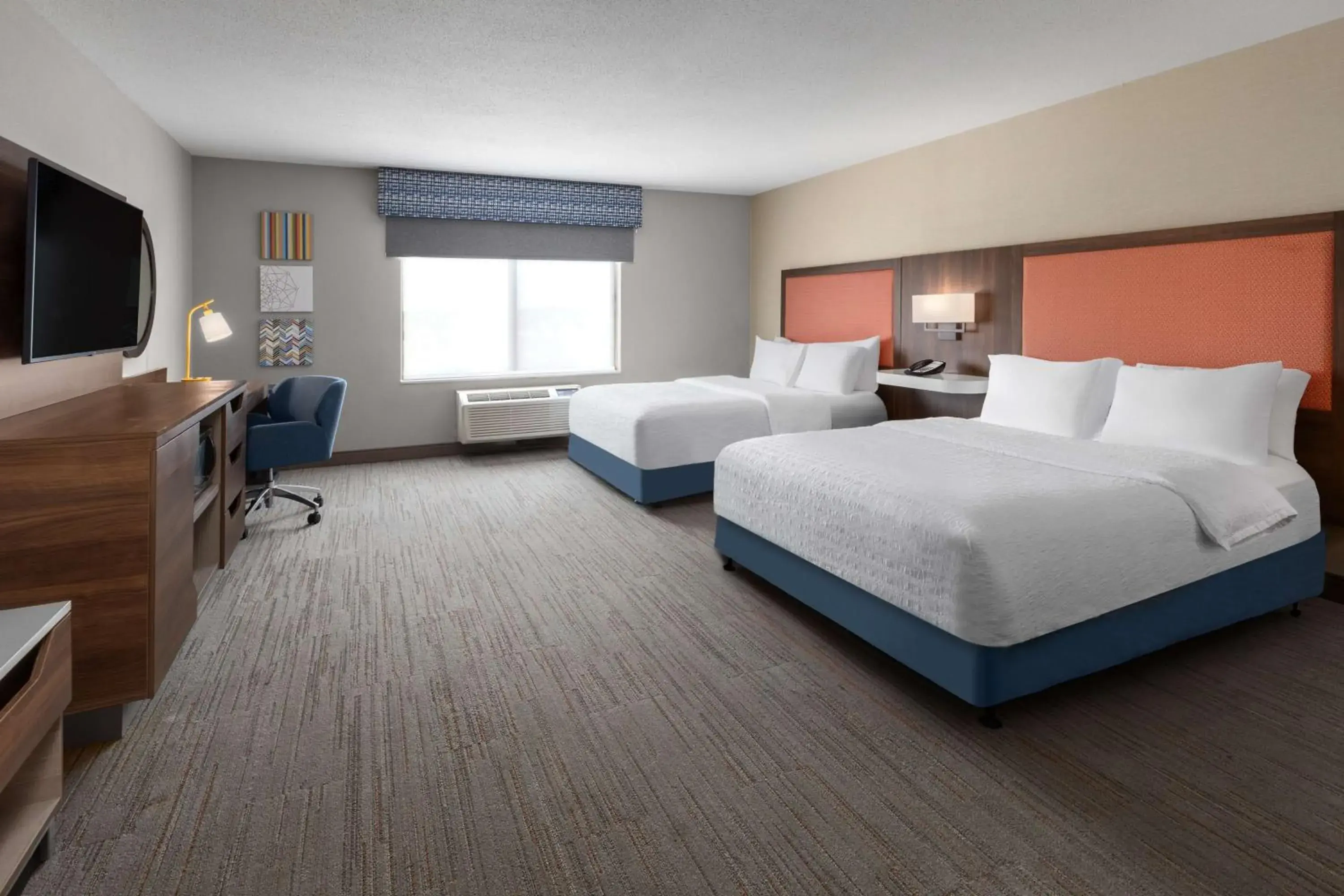 Queen Room with Two Queen Beds - Mobility and Hearing Access/Non-Smoking in Hampton Inn & Suites Saginaw Queen Room with Two Queen Beds - Mobility and Hearing Access/Non-Smoking in Hampton Inn & Suites Saginaw