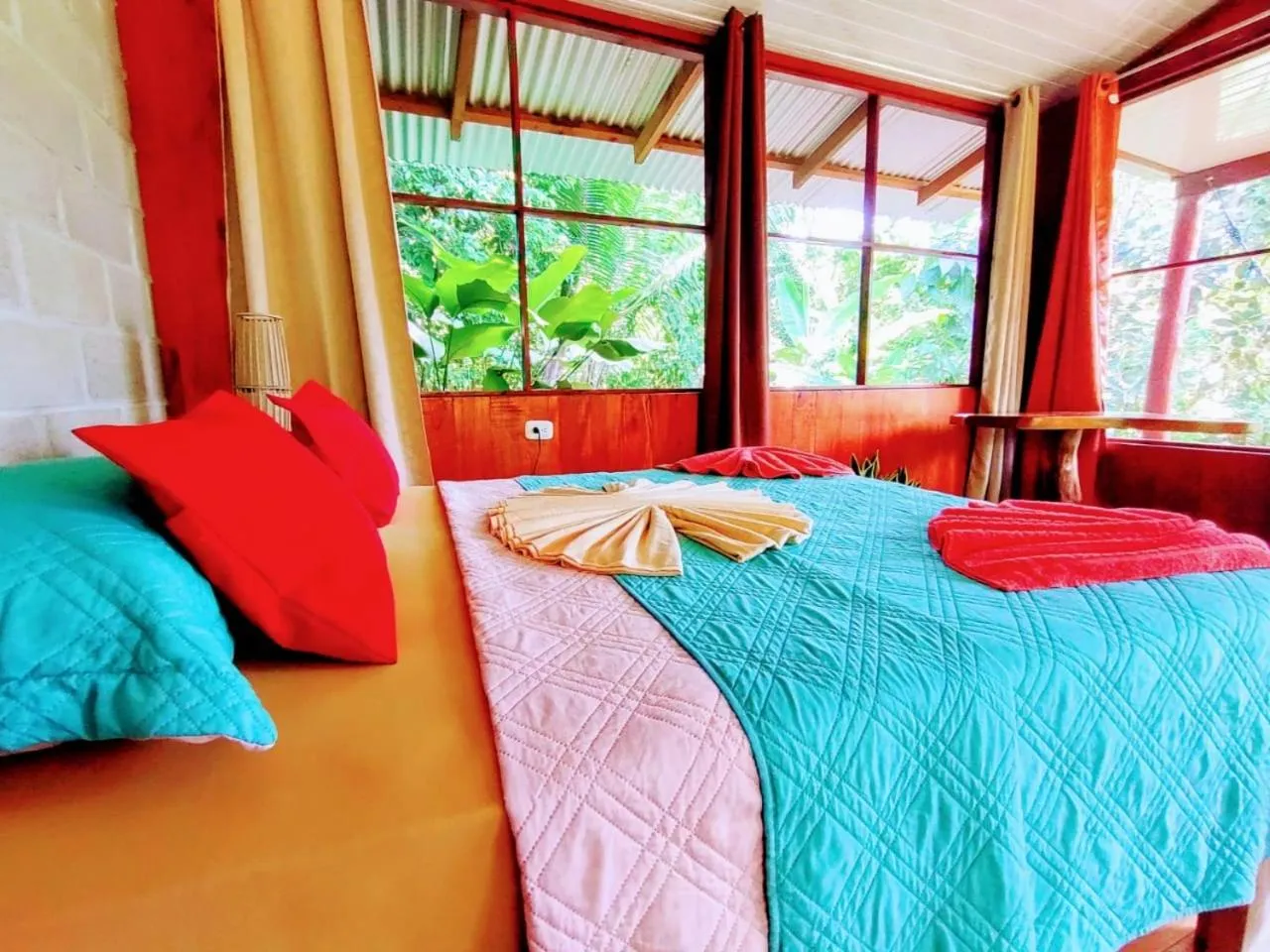 Bed in The Sunset Tucano Lodge
