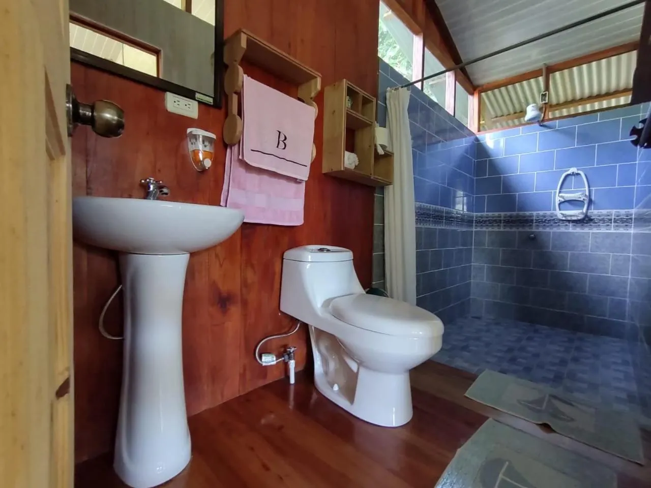 Bathroom in The Sunset Tucano Lodge
