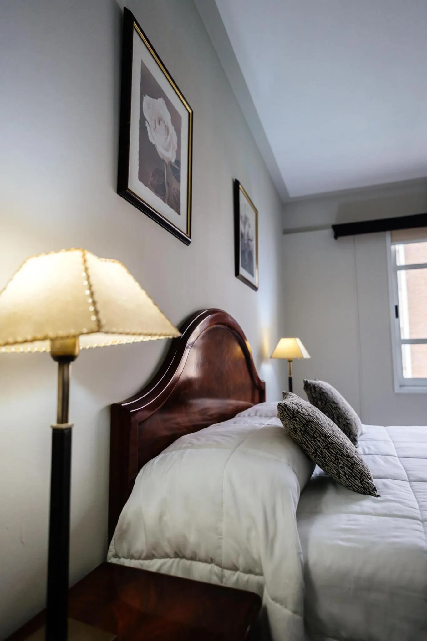 Bed in San Nicolas Plaza