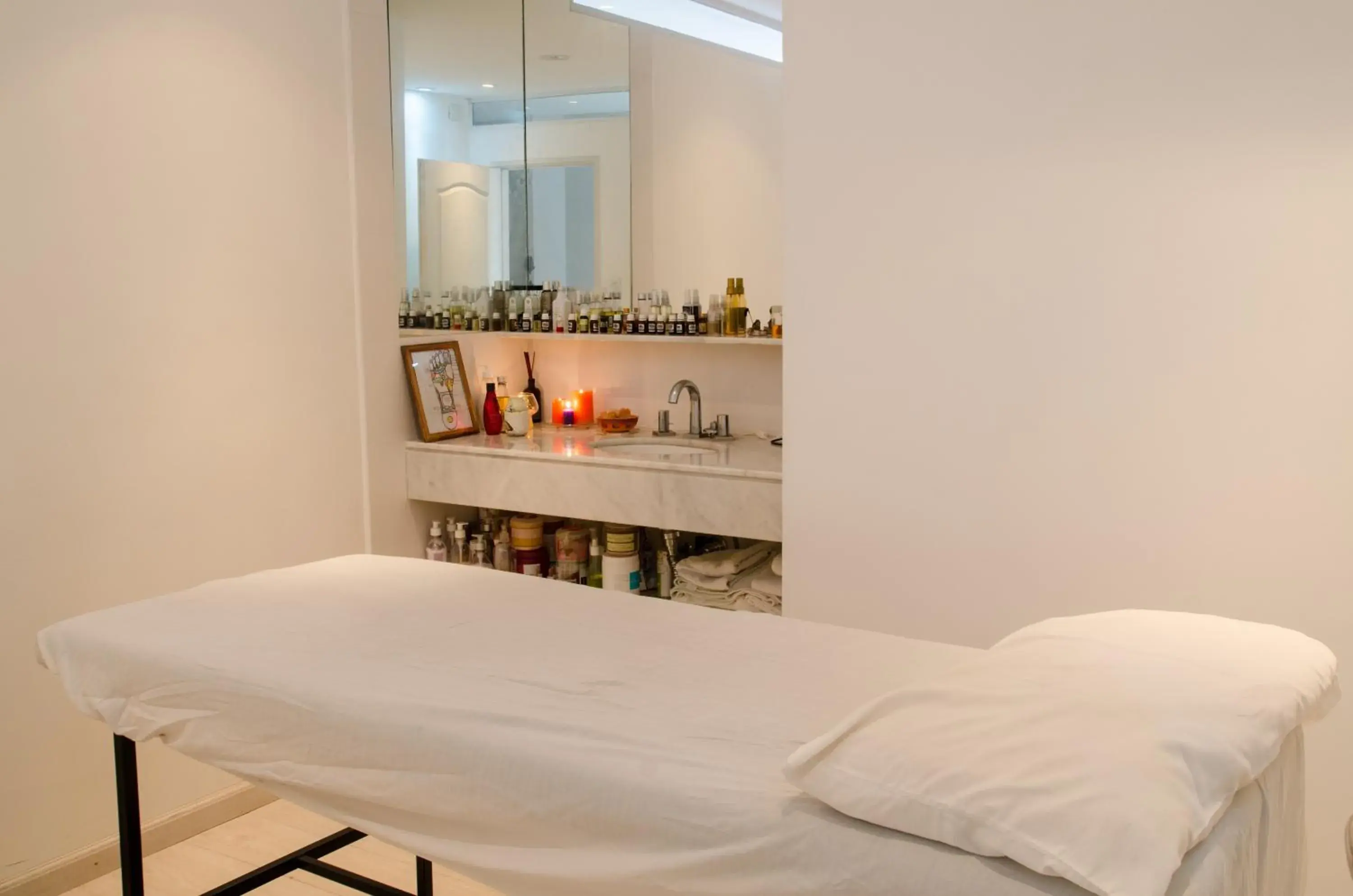 Spa and wellness centre/facilities in San Nicolas Plaza Spa and wellness centre/facilities in San Nicolas Plaza