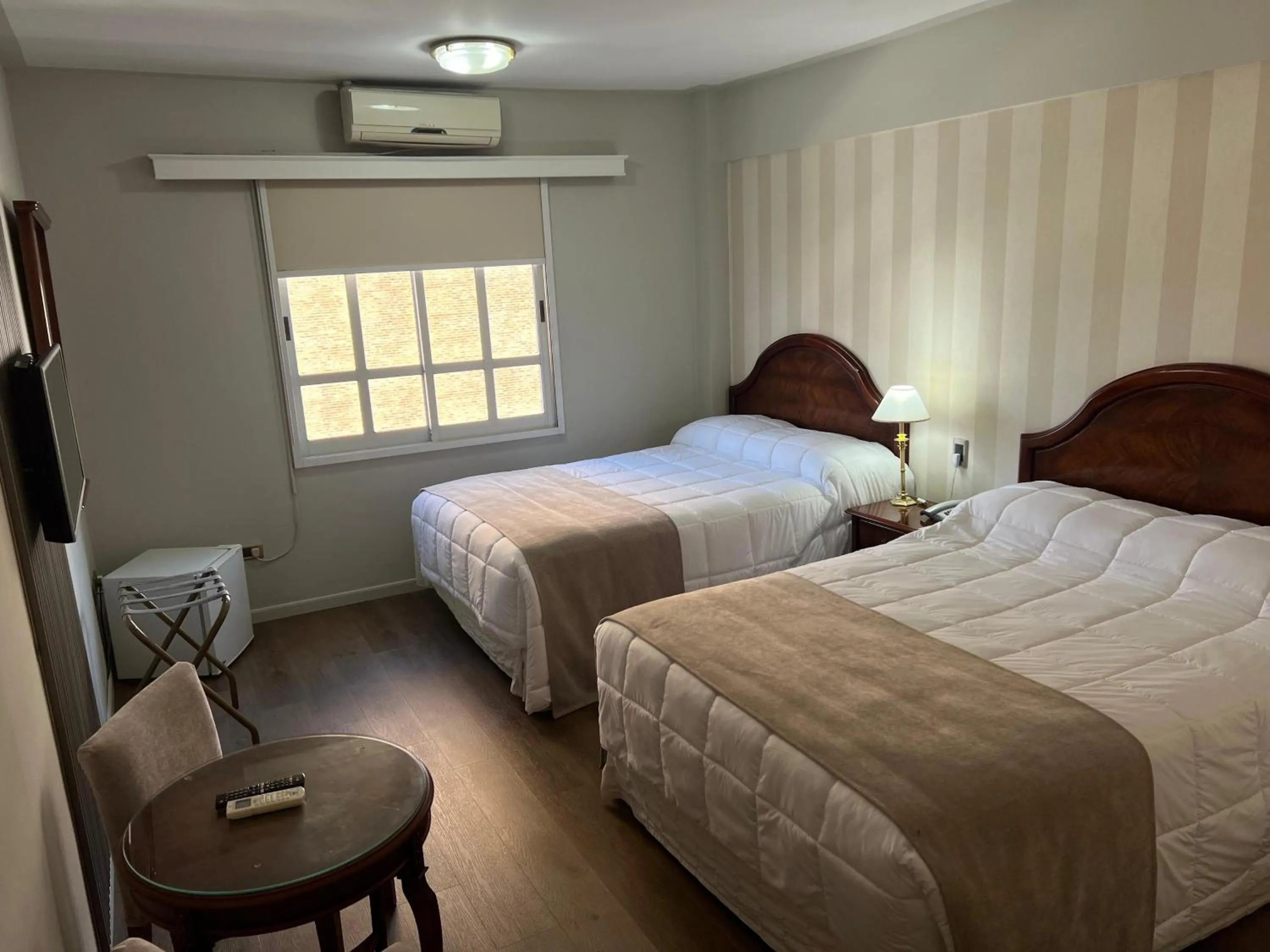 Bed in San Nicolas Plaza