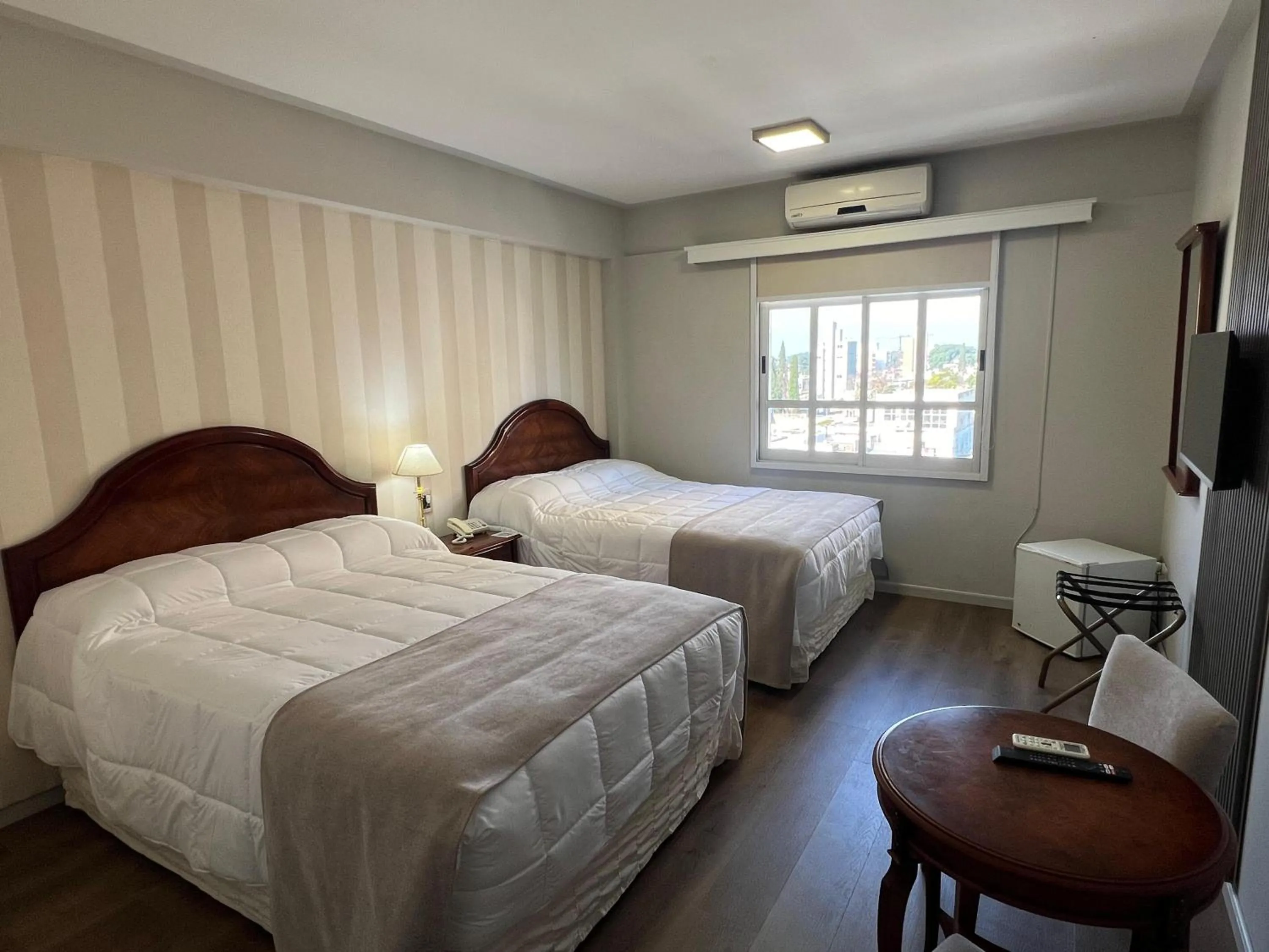 Bed in San Nicolas Plaza