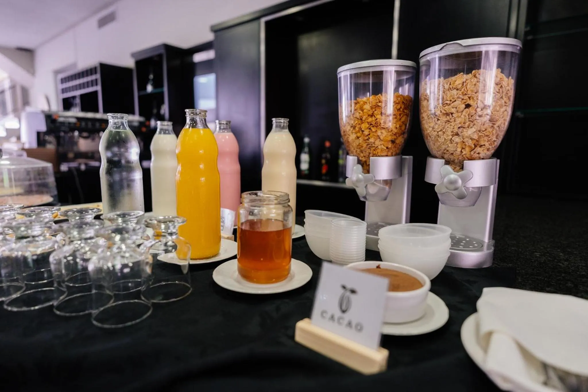 Buffet breakfast in San Nicolas Plaza