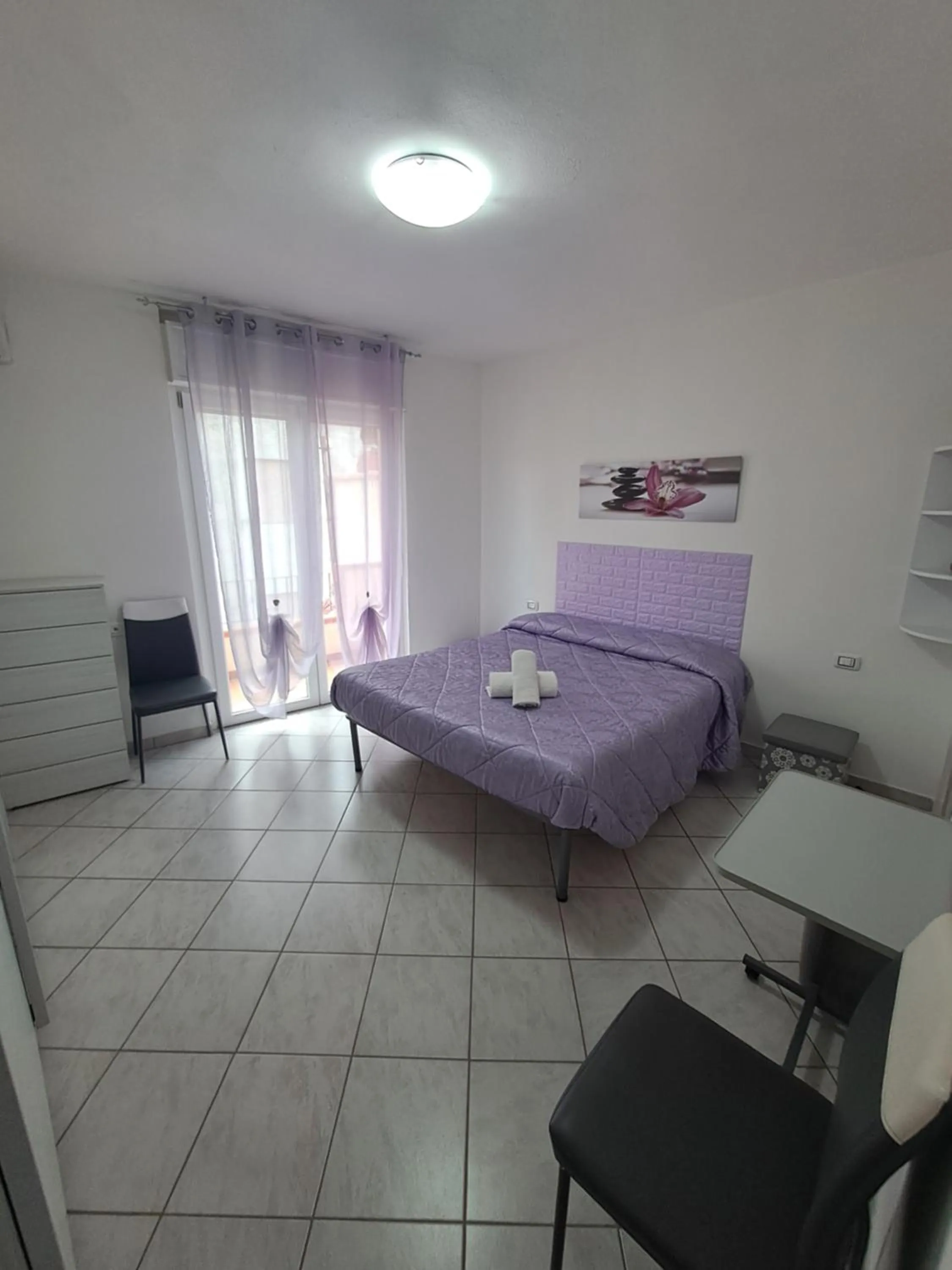 Photo of the whole room, Bed in B&B Metalla