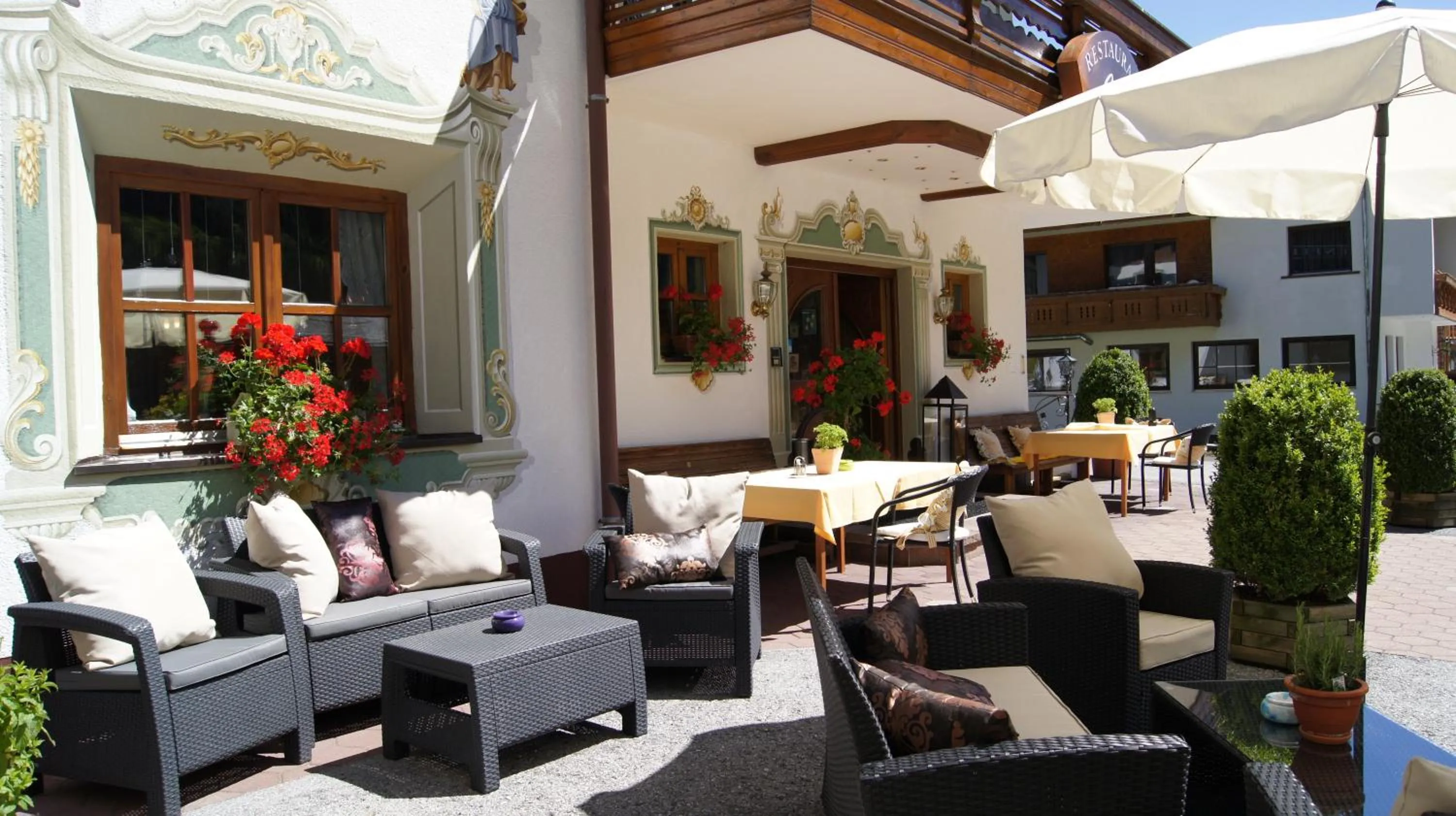 Facade/entrance in Hotel Hartenfels