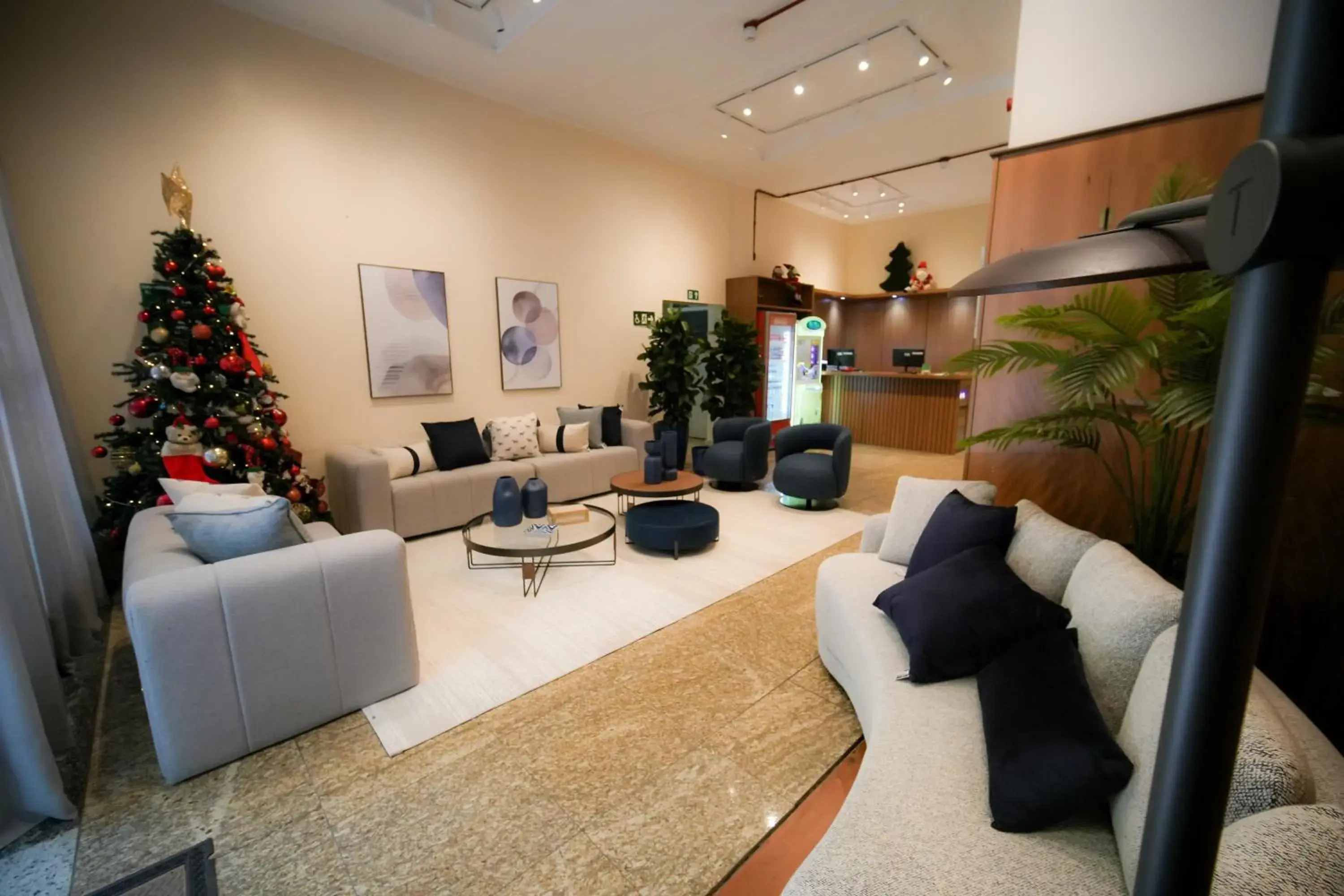 Lobby or reception in Hotel Dan Inn Poços de Caldas - A melhor localização do Centro by Nacional Inn Lobby or reception in Hotel Dan Inn Poços de Caldas - A melhor localização do Centro by Nacional Inn