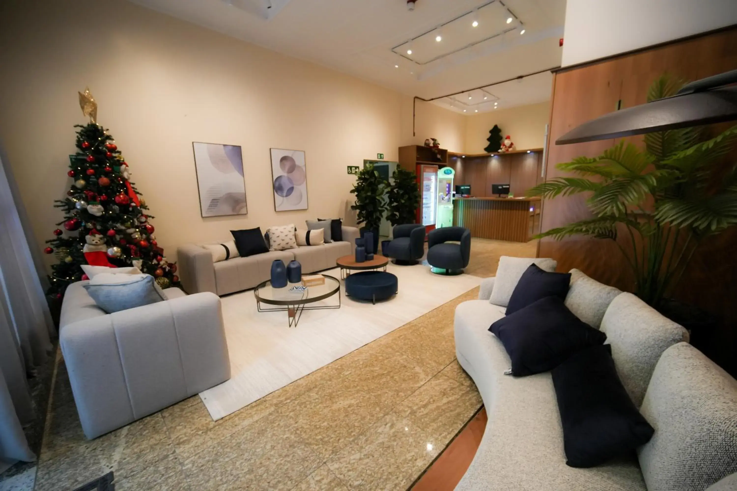 Lobby or reception in Hotel Dan Inn Poços de Caldas - A melhor localização do Centro by Nacional Inn Lobby or reception in Hotel Dan Inn Poços de Caldas - A melhor localização do Centro by Nacional Inn