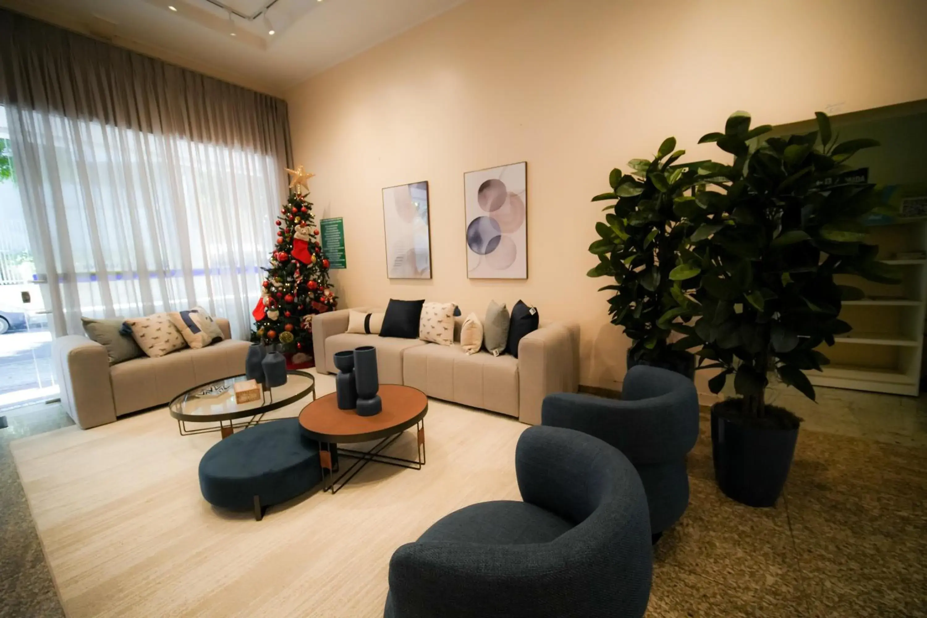 Lobby or reception in Hotel Dan Inn Poços de Caldas - A melhor localização do Centro by Nacional Inn Lobby or reception in Hotel Dan Inn Poços de Caldas - A melhor localização do Centro by Nacional Inn