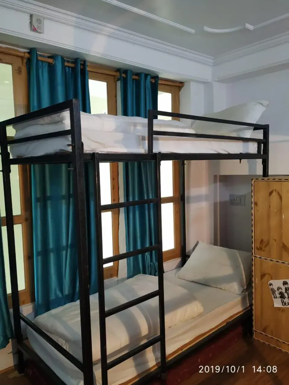 Bed in 4-Bed Mixed Dormitory Room in Hotel Kalpa Deshang Bed in 4-Bed Mixed Dormitory Room in Hotel Kalpa Deshang