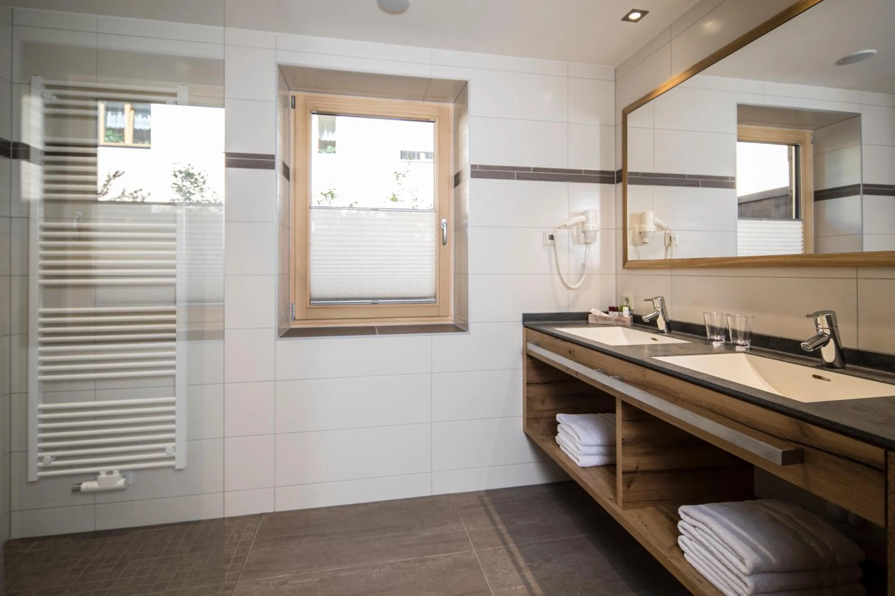 Bathroom in Hotel Pramstraller