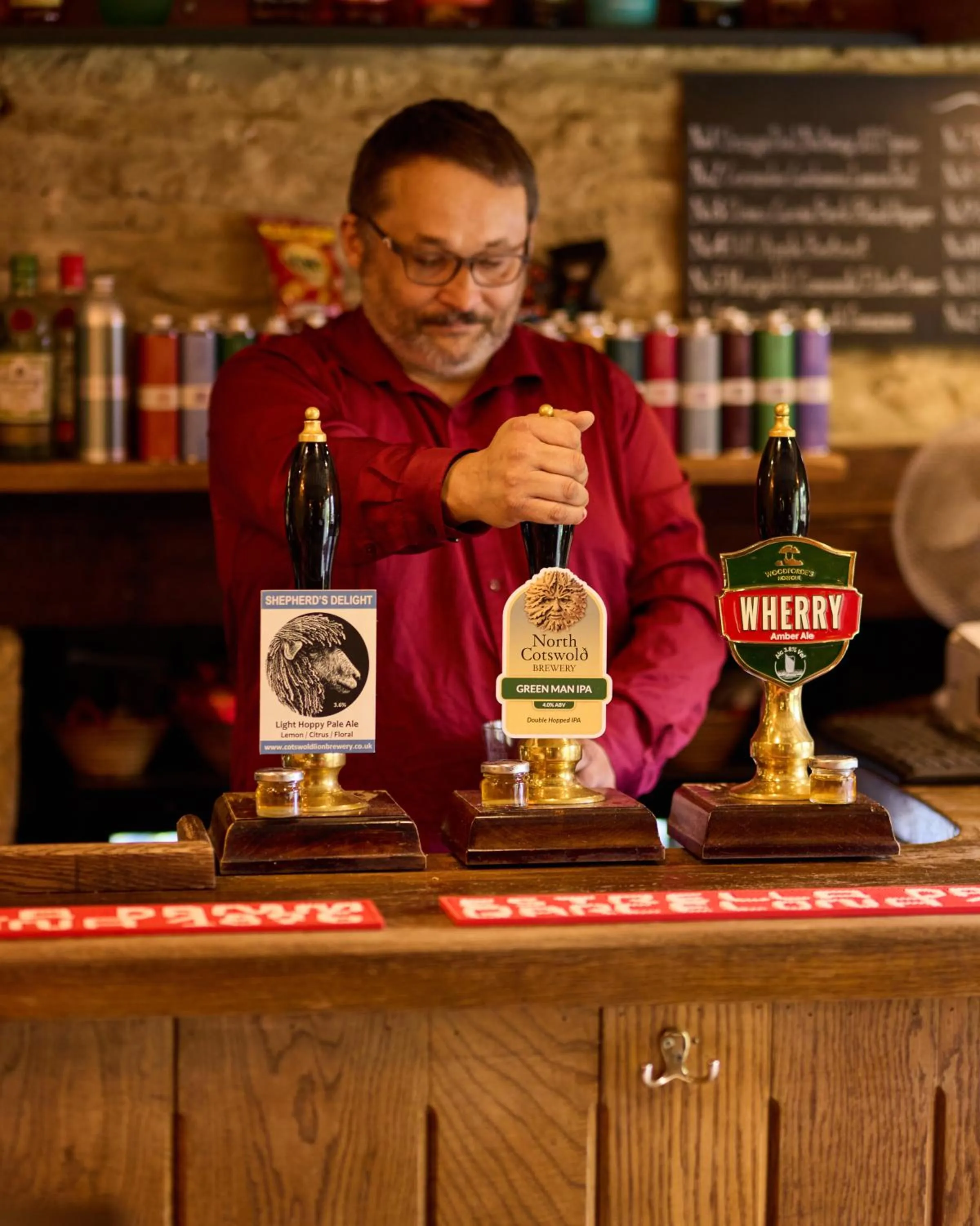 Lounge or bar in The Plough Inn