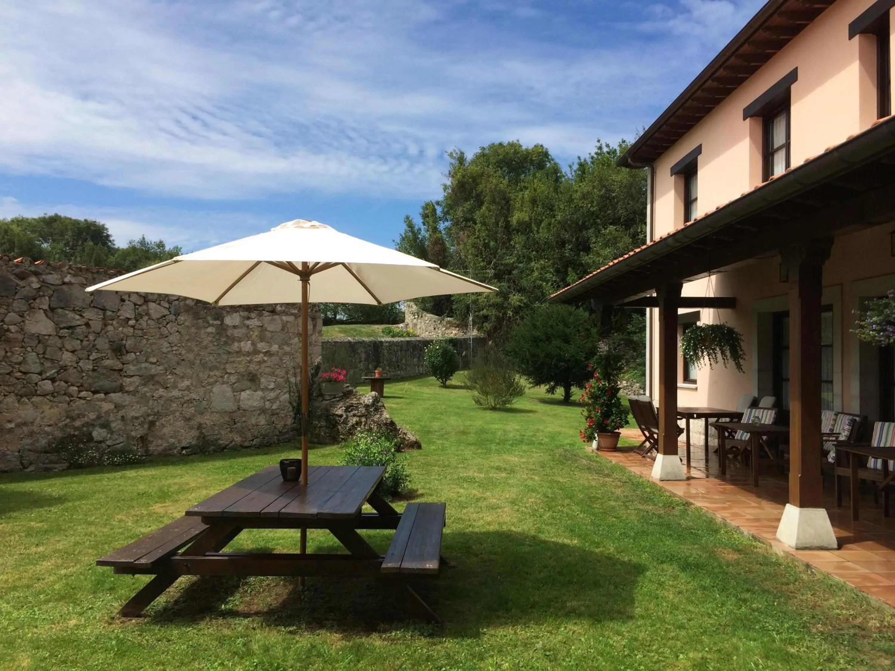 Garden in Hotel Rural El Texeu