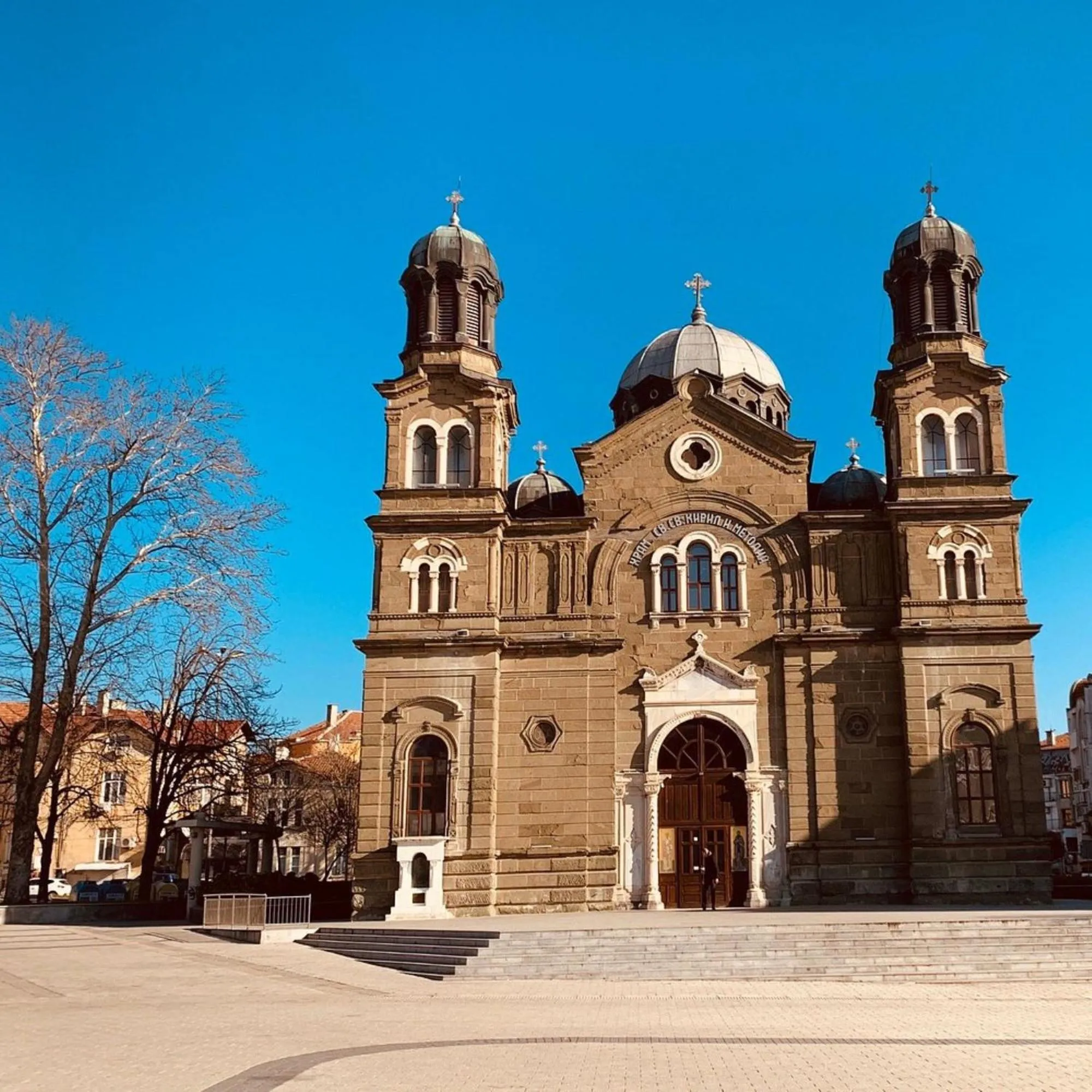 Nearby landmark in Avenue Hotel