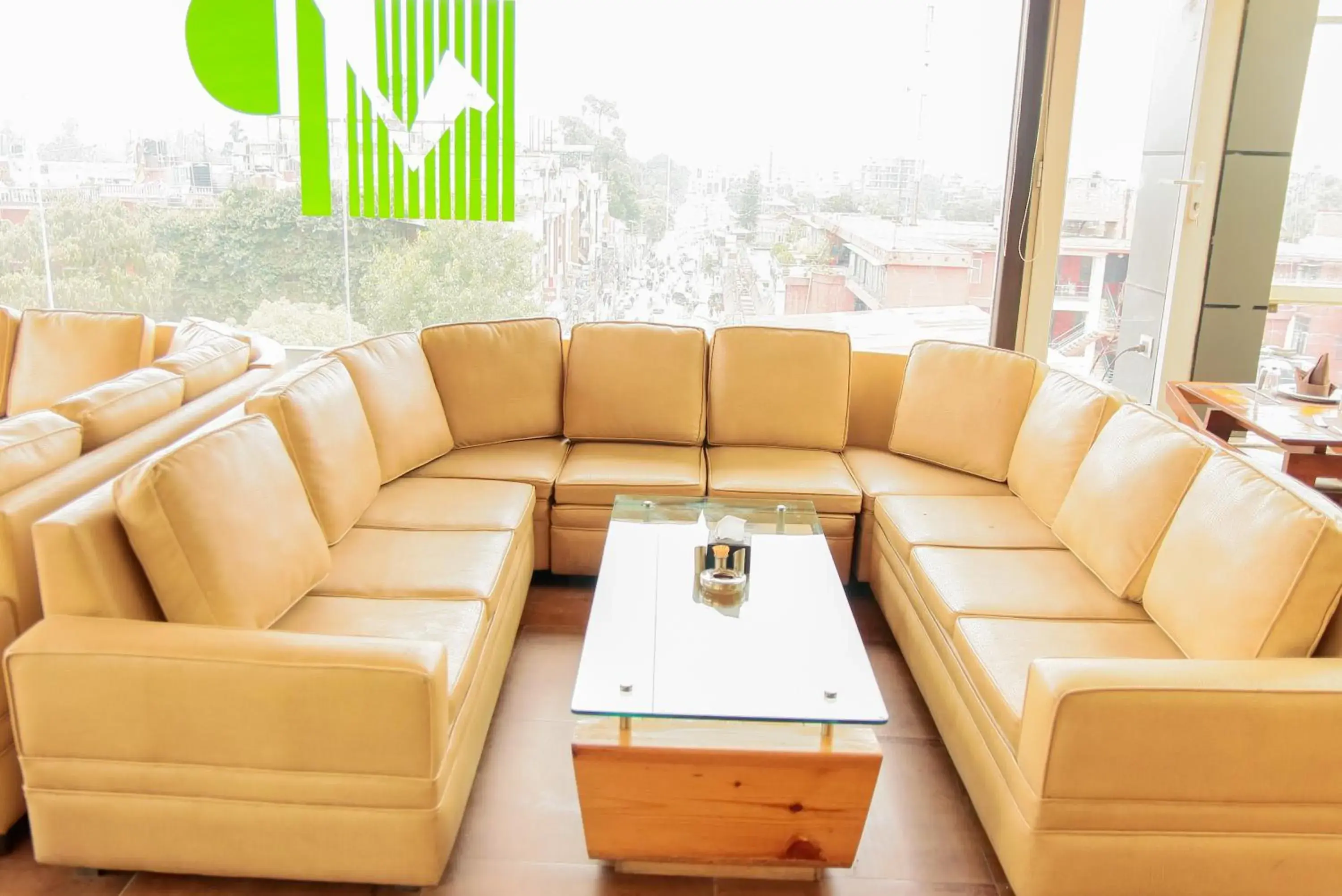 Lounge or bar in Retro Hotel and Spa Lounge or bar in Retro Hotel and Spa