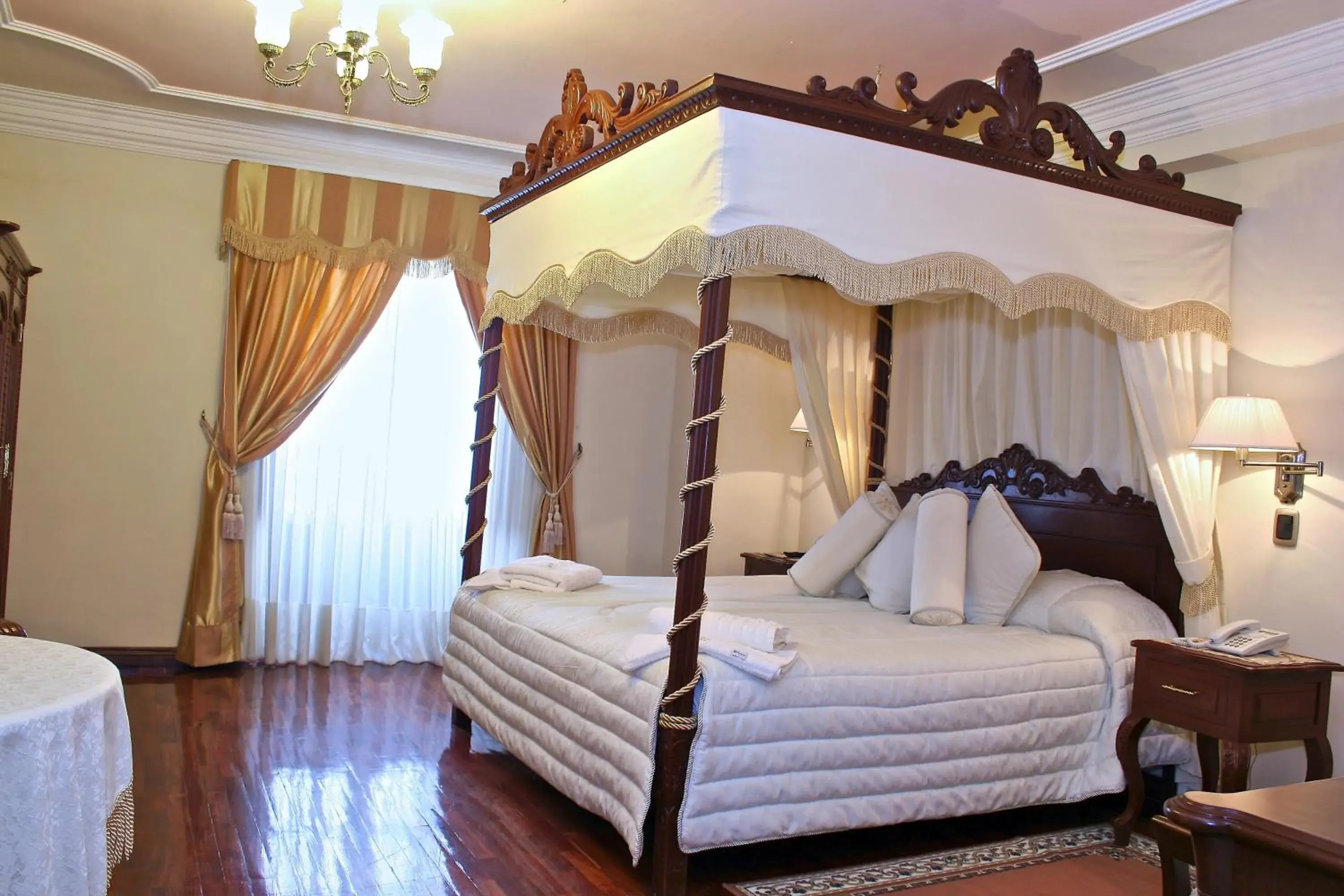 Bedroom, Bed in San Marino Royal Hotel Bedroom, Bed in San Marino Royal Hotel