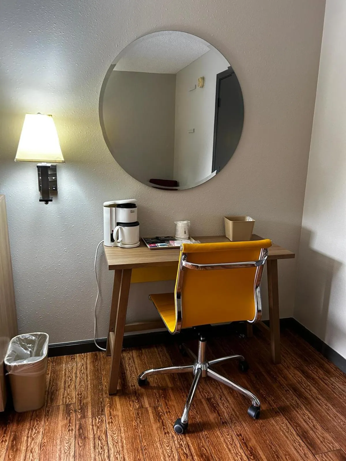 Coffee/tea facilities in Days Inn by Wyndham Dahlonega University Area