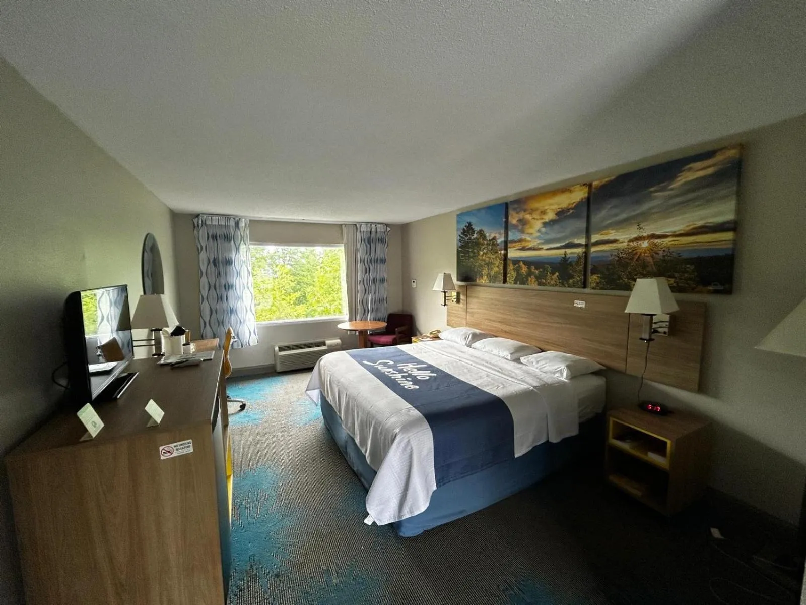 TV and multimedia, Bed in Days Inn by Wyndham Dahlonega University Area