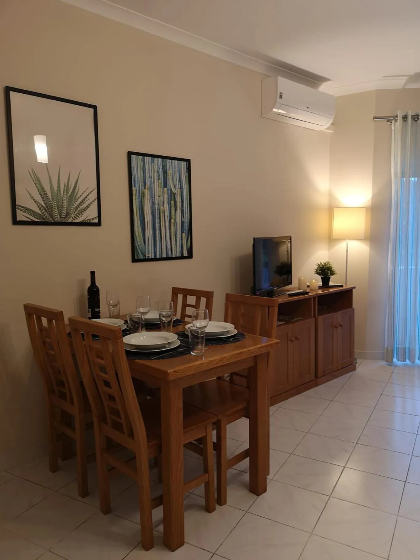 Communal lounge/ TV room in Kiss - Apartamentos