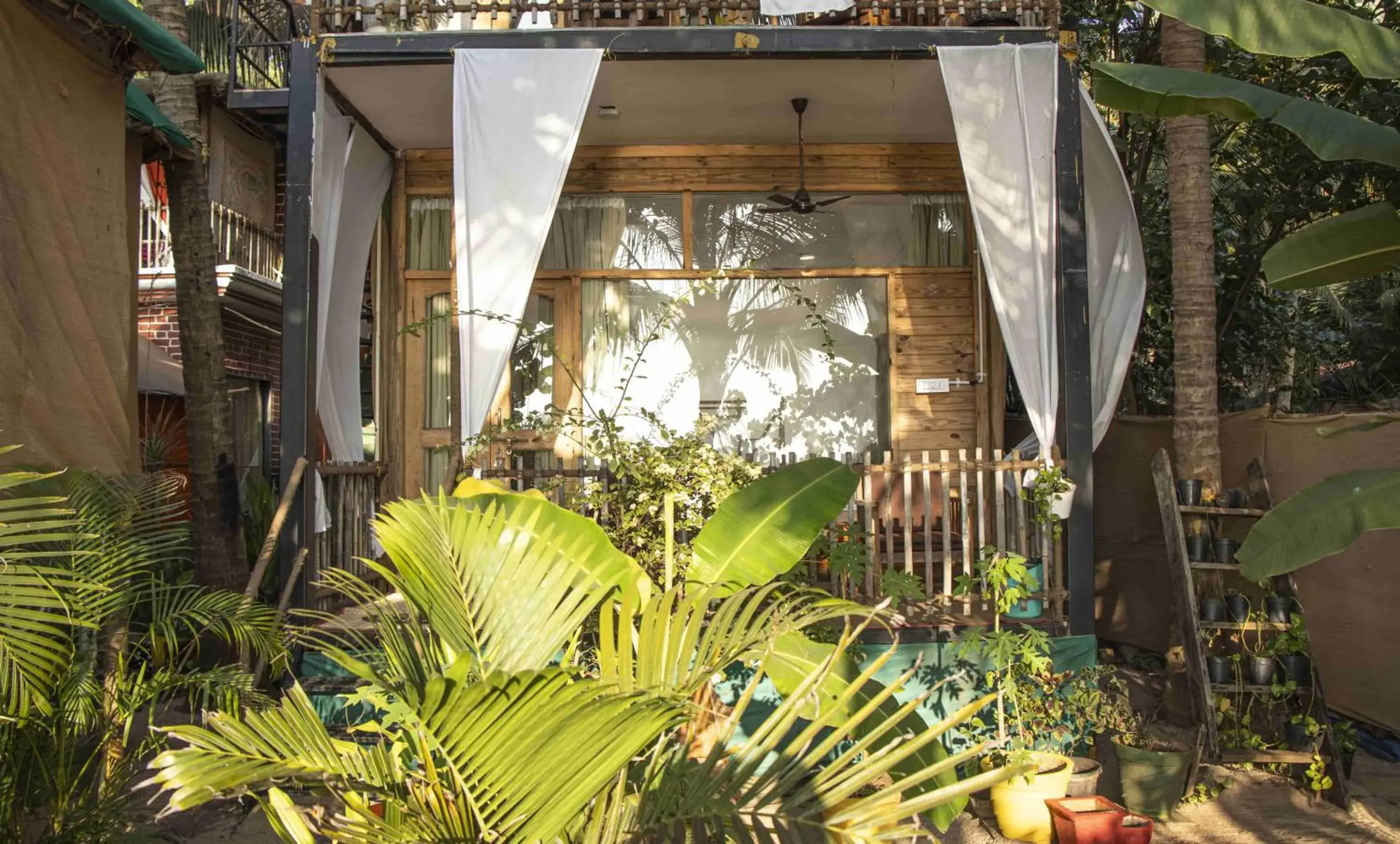 Property building in Secret Garden Agonda Beach Resort Property building in Secret Garden Agonda Beach Resort