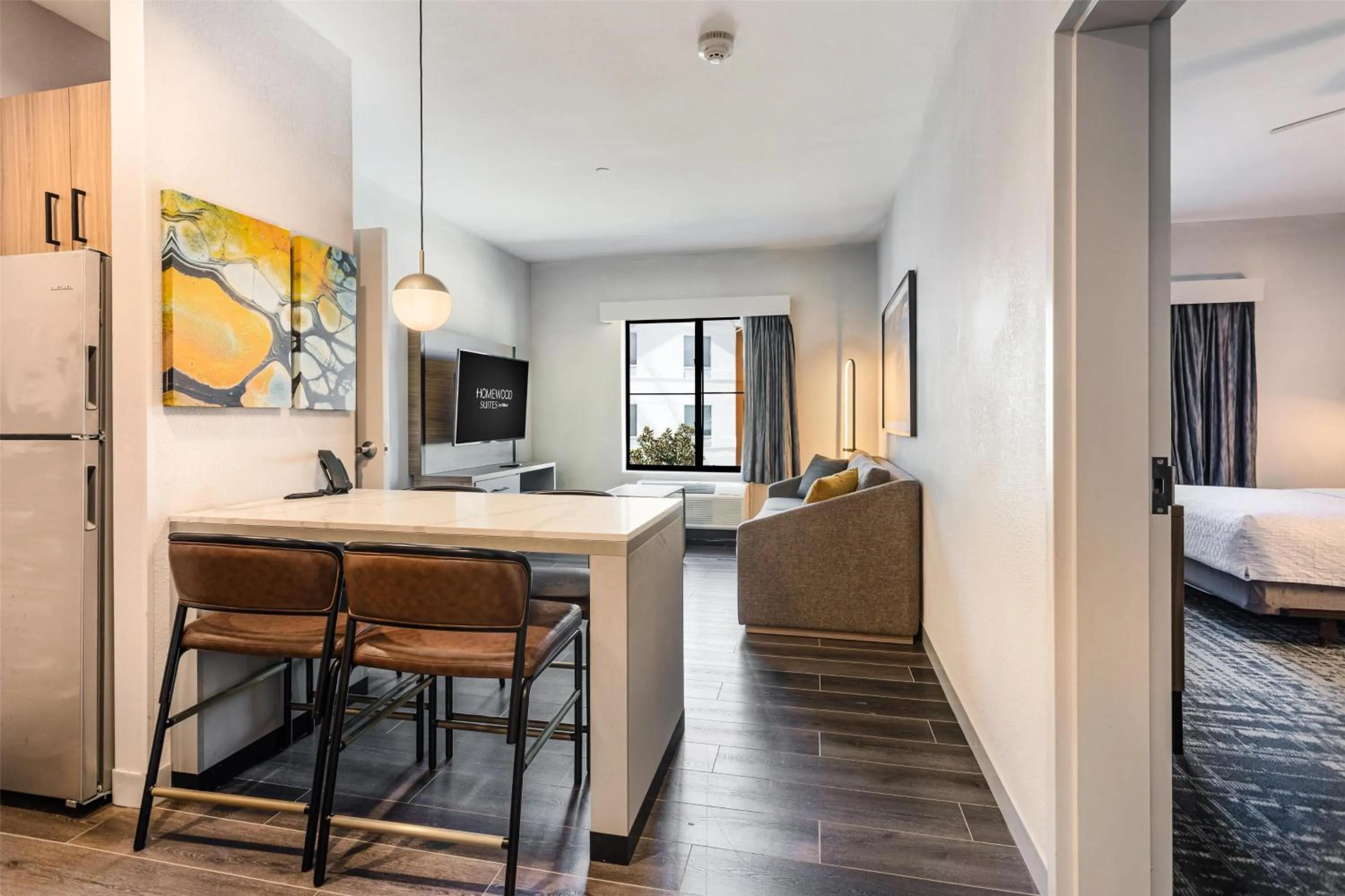 Kitchen or kitchenette, Bed in Homewood Suites Beaumont