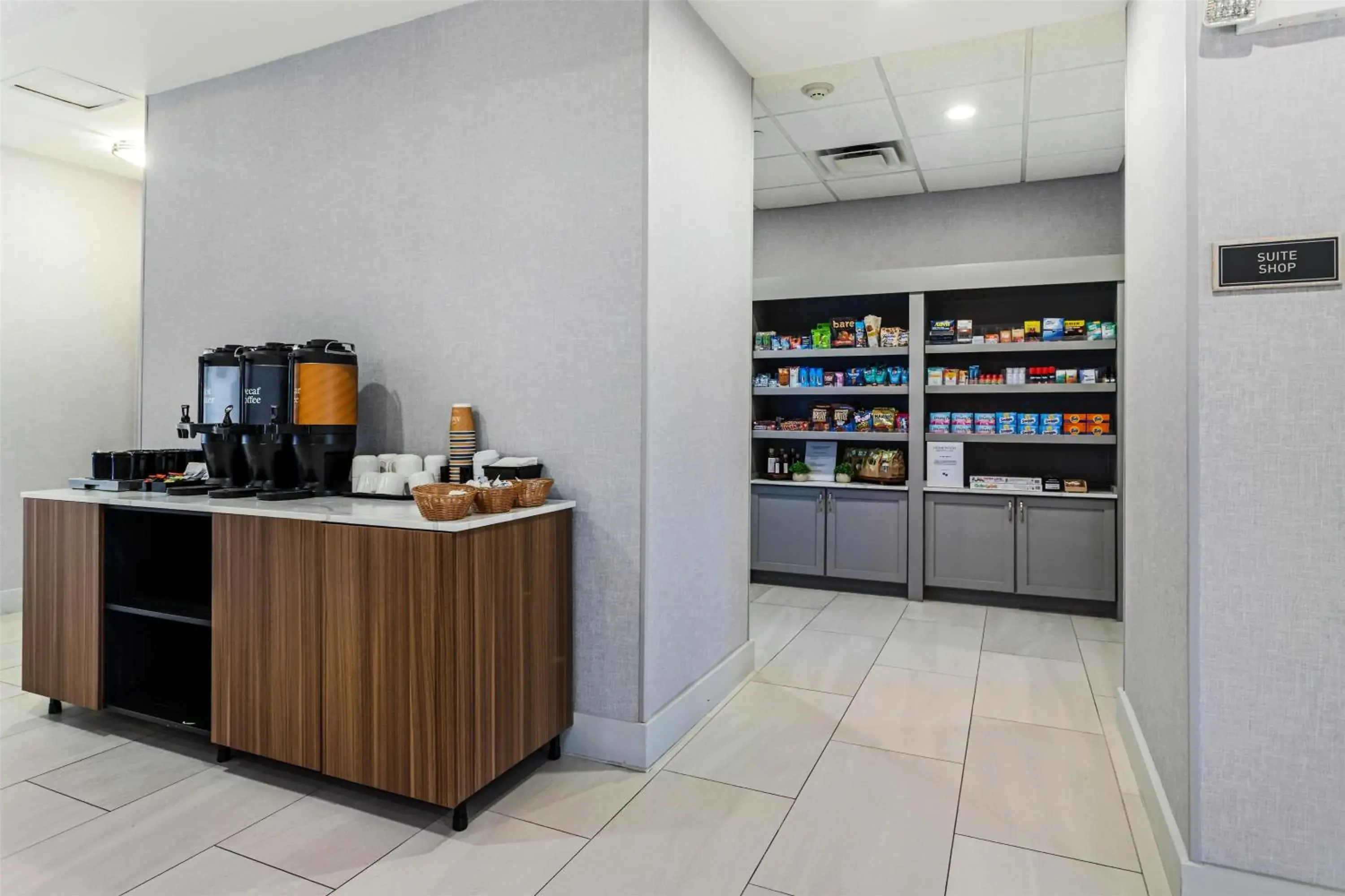 Restaurant/places to eat in Homewood Suites Beaumont Restaurant/places to eat in Homewood Suites Beaumont