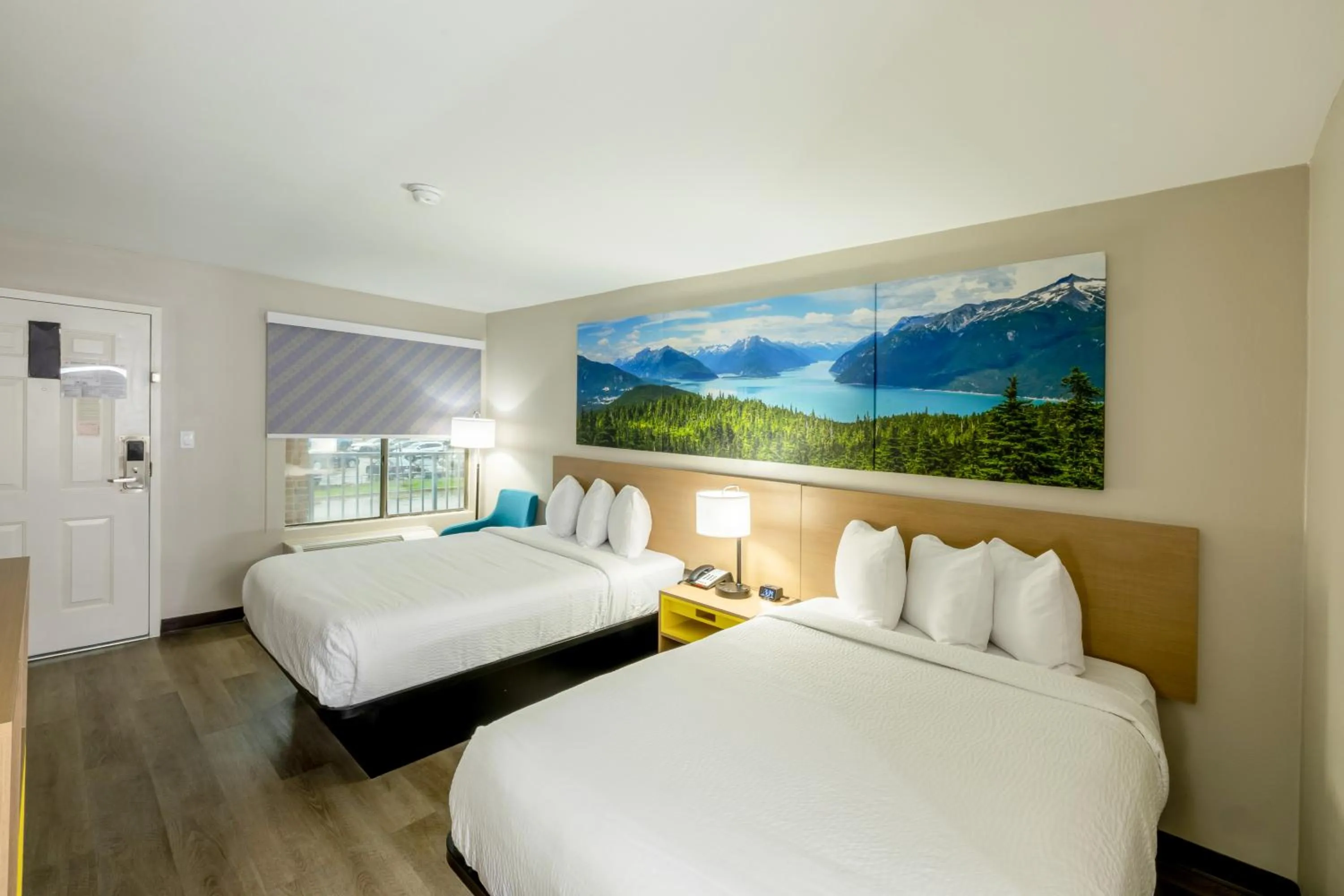 Bed in Days Inn & Suites by Wyndham Bossier City - Casino Area